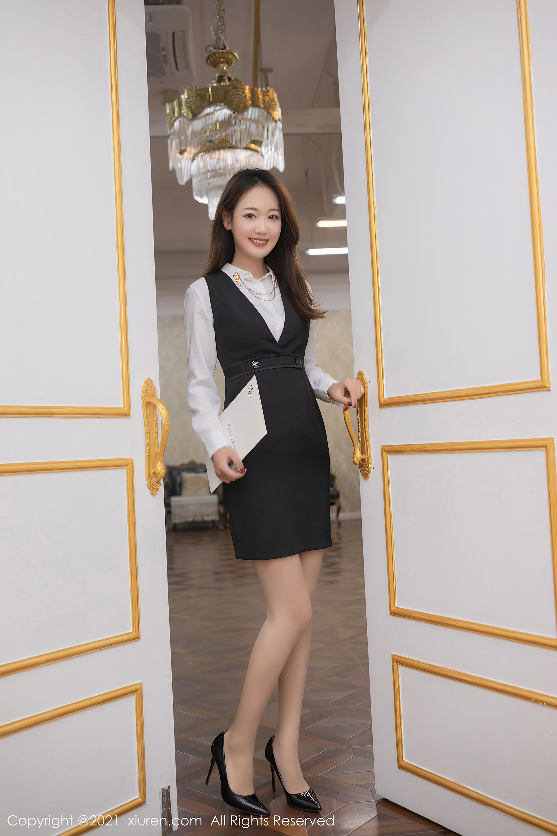 [秀人XIUREN] No.3219 唐安琪_第3张