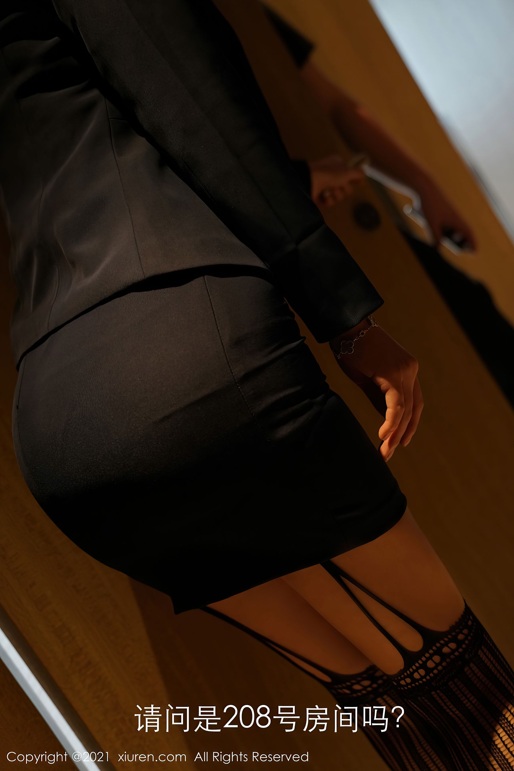 [秀人XIUREN] No.3221 晓鱼酱_第3张