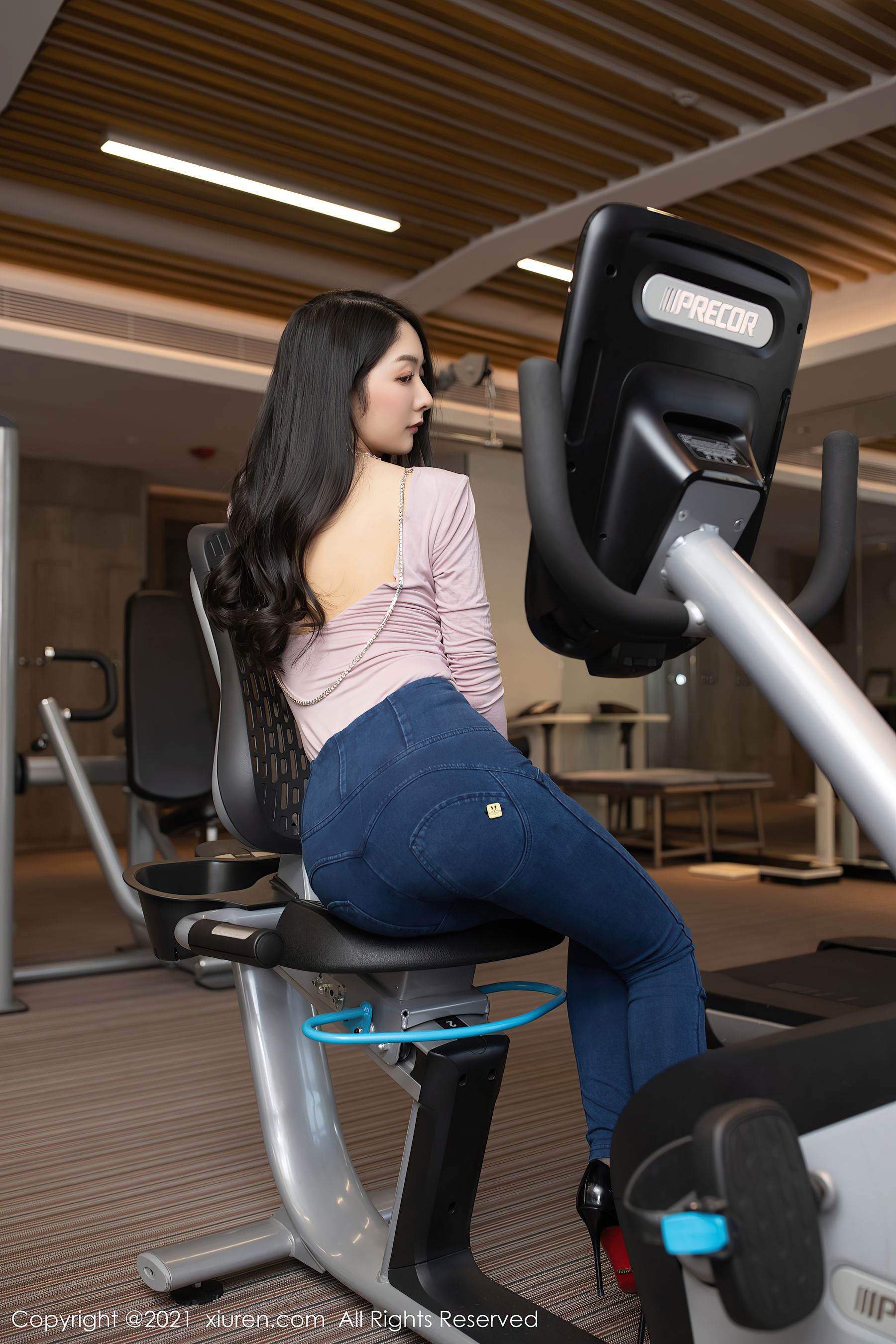 [秀人XIUREN] No.3227 Angela00_第1张