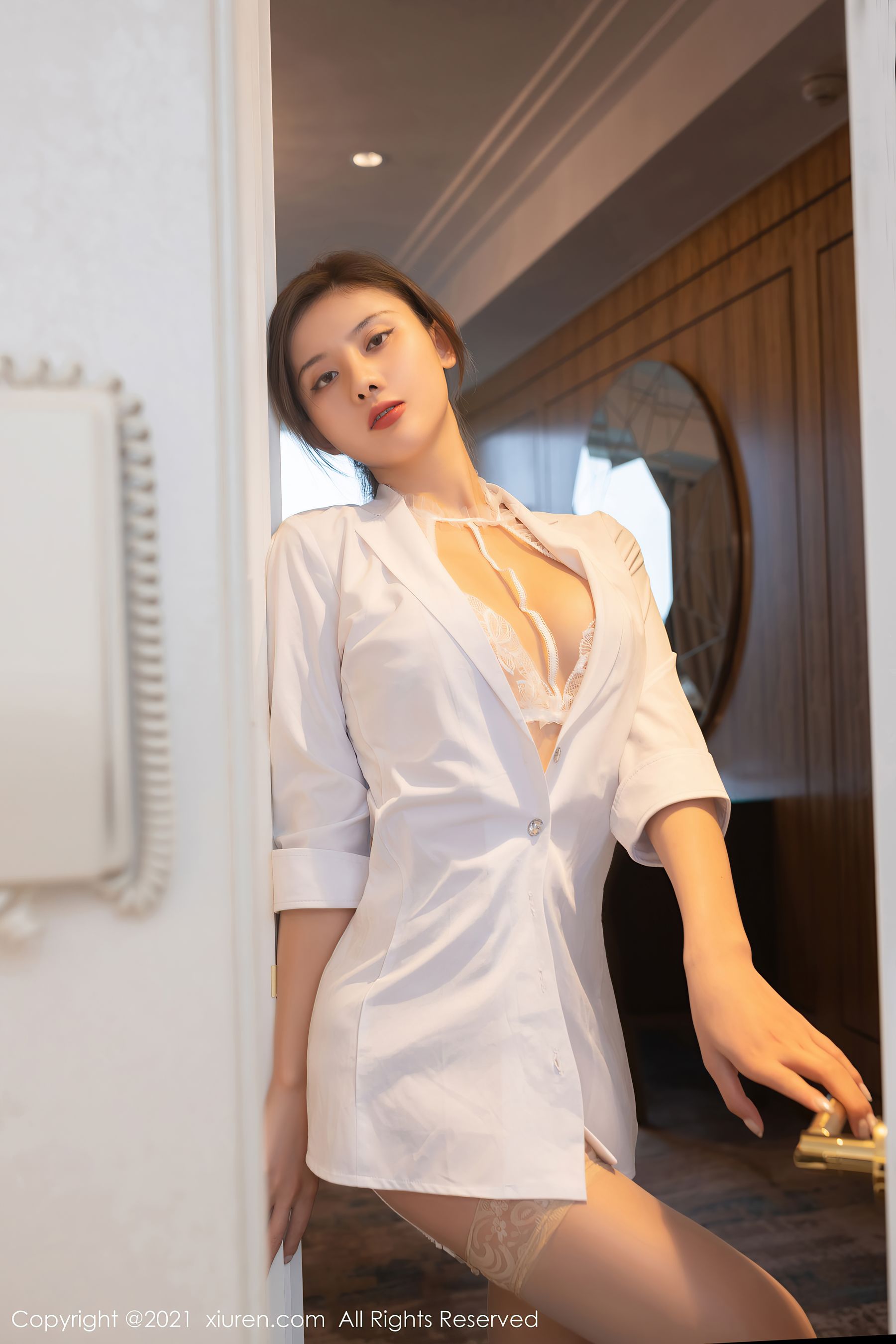 [秀人XIUREN] No.3355 就是阿朱啊_第1张