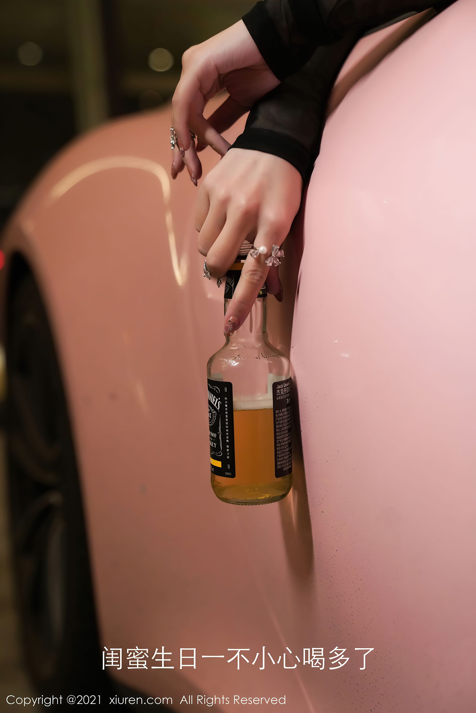 [秀人XIUREN] No.3361 周于希Sandy_第1张