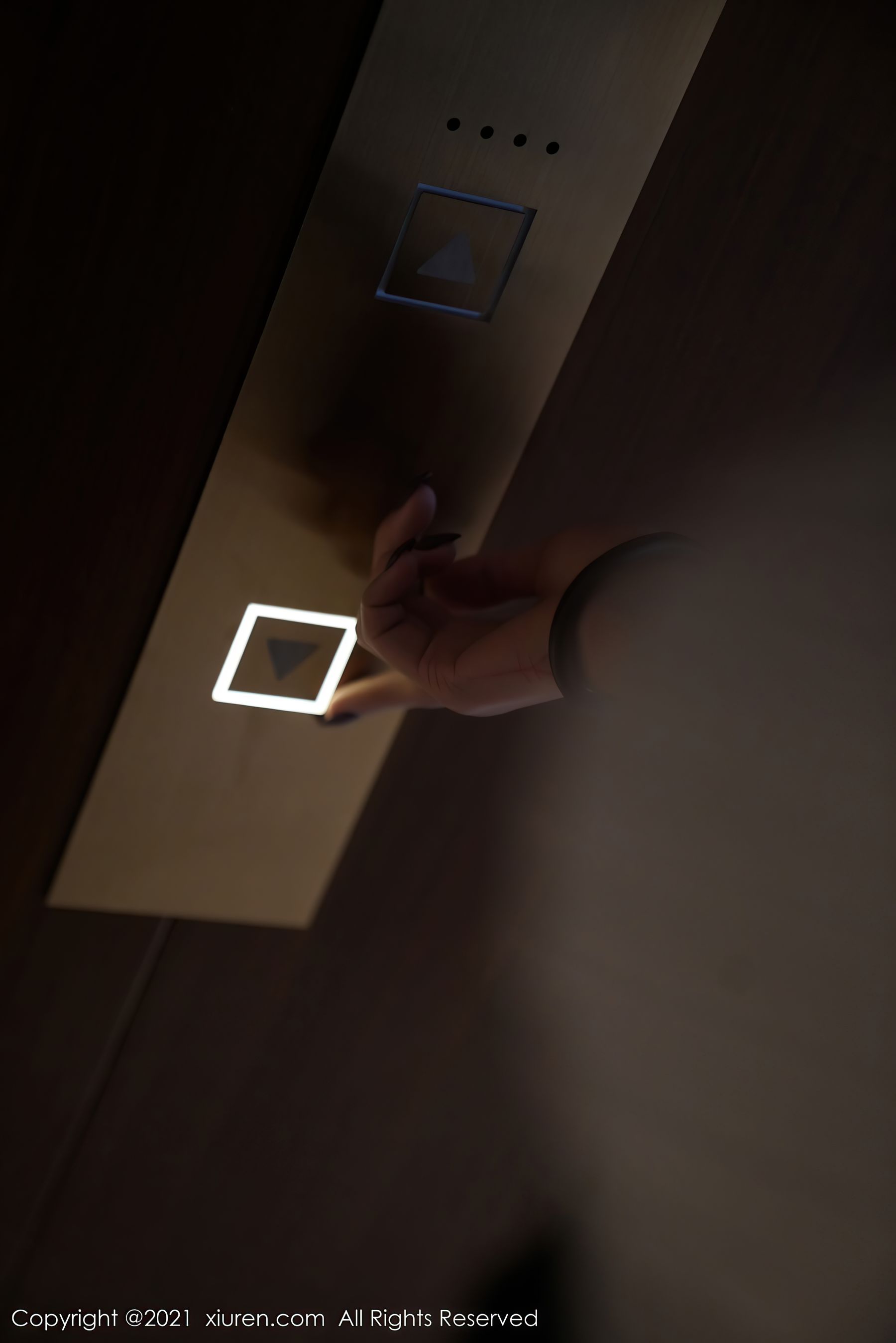 [秀人XIUREN] No.3486 蓝夏Akasha_第1张