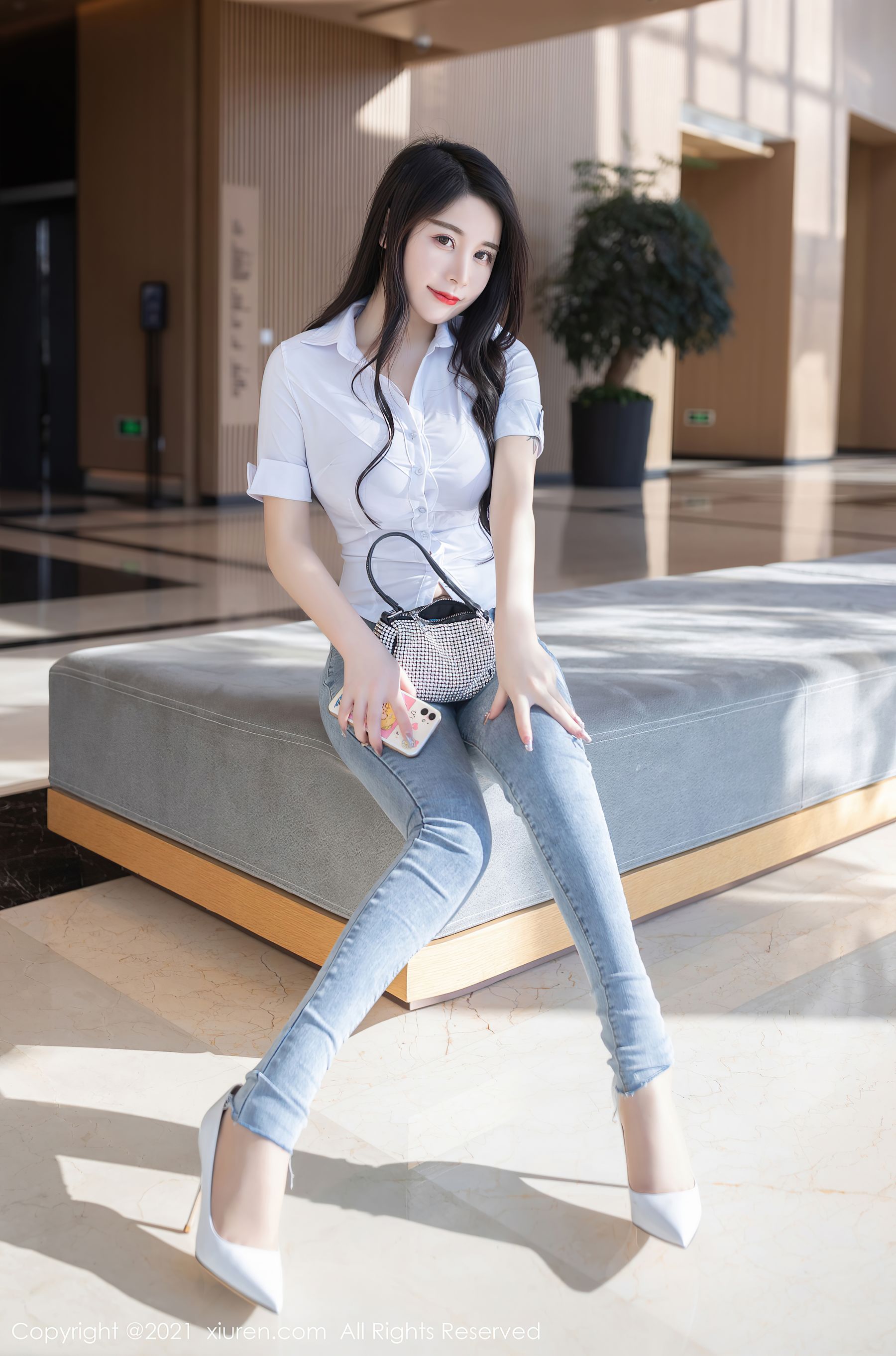 [秀人XiuRen] No.3501 美七Mia_第5张