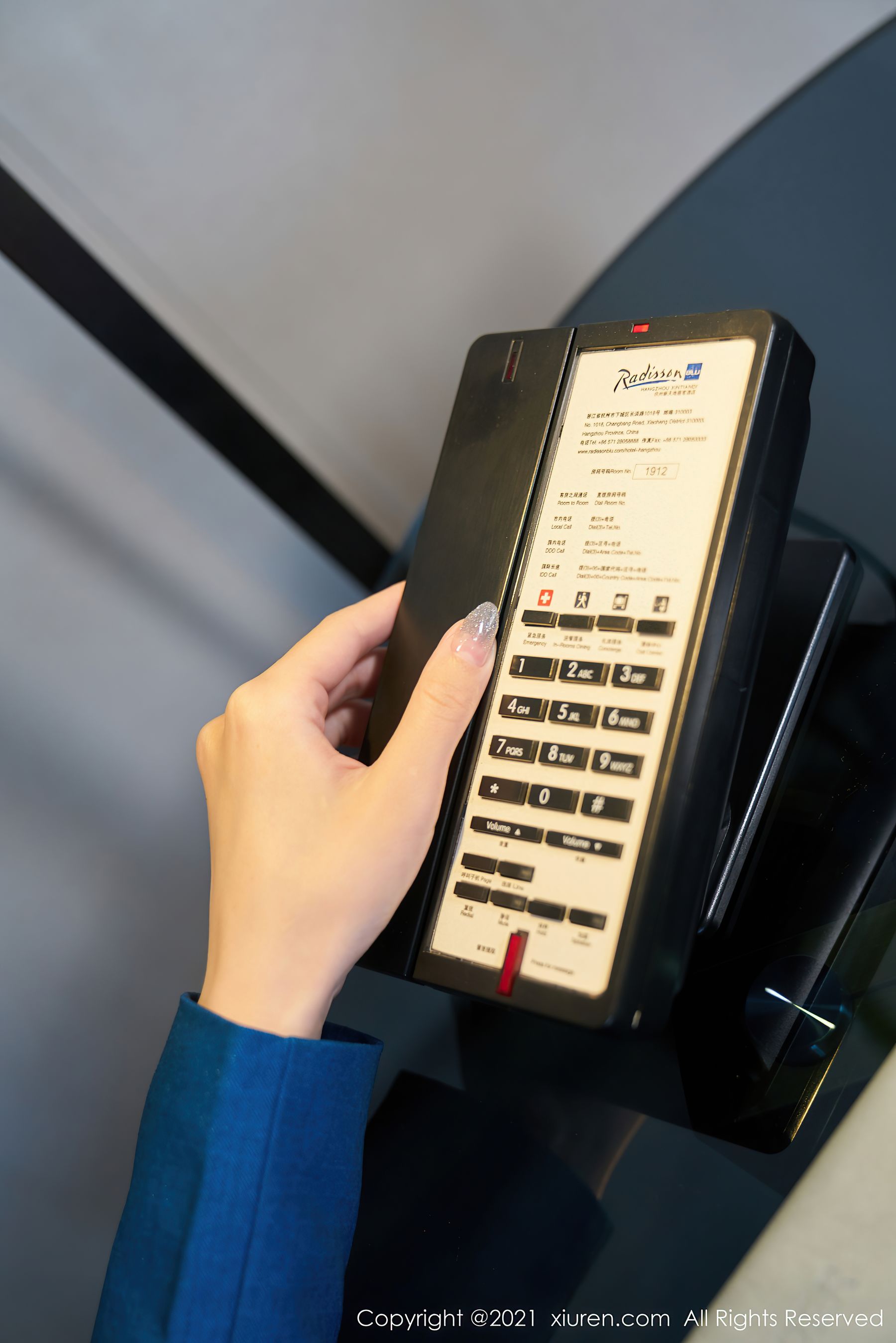 [秀人XiuRen] No.3537 周于希Sandy_第1张