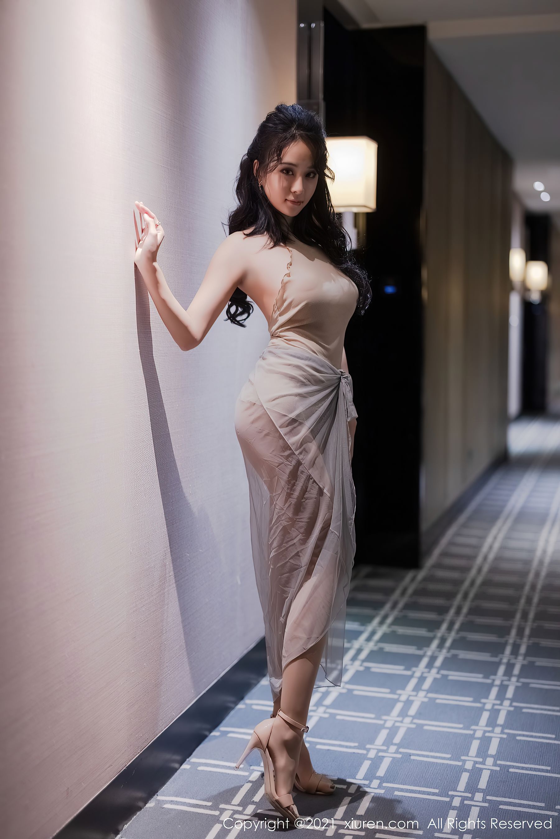 [秀人XIUREN] No.3614 蓝夏Akasha_第1张