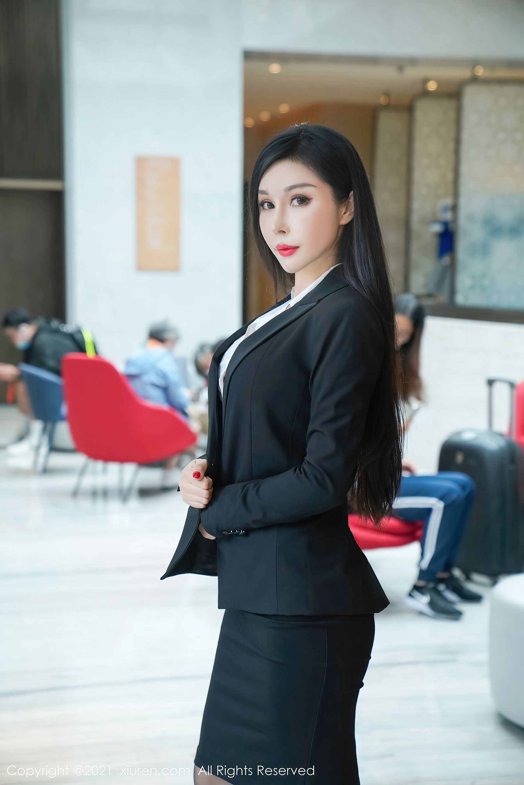 [秀人XIUREN] No.3672 田冰冰_第4张