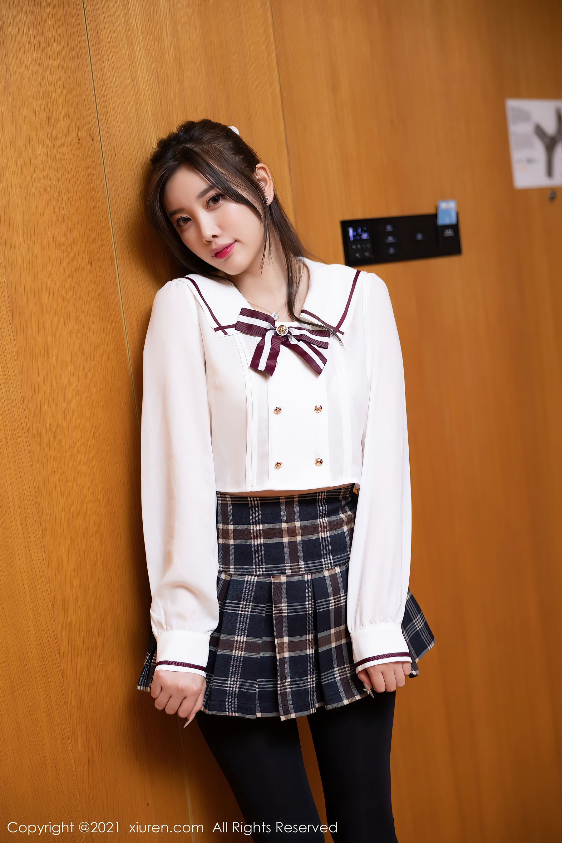 [秀人XiuRen] No.3723 杨晨晨Yome_第1张