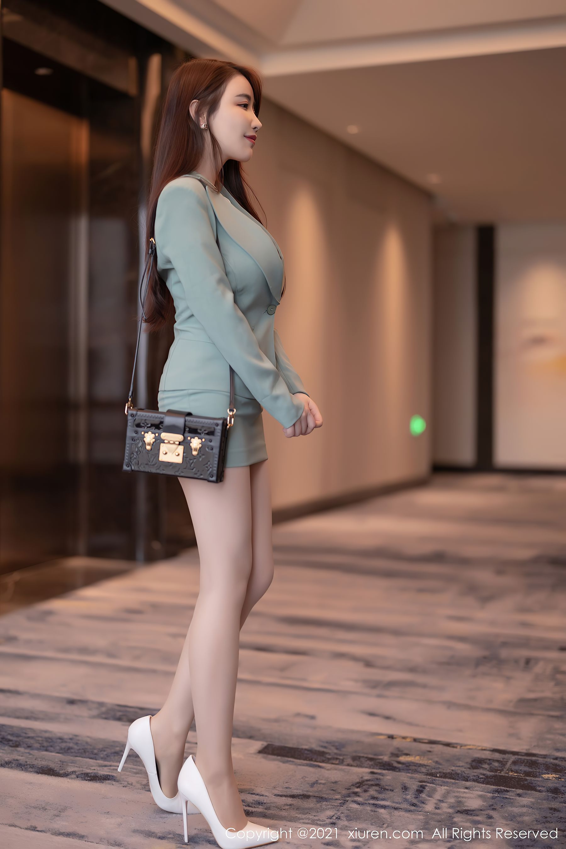 [秀人XiuRen] No.3728 Cherry绯月樱_第3张