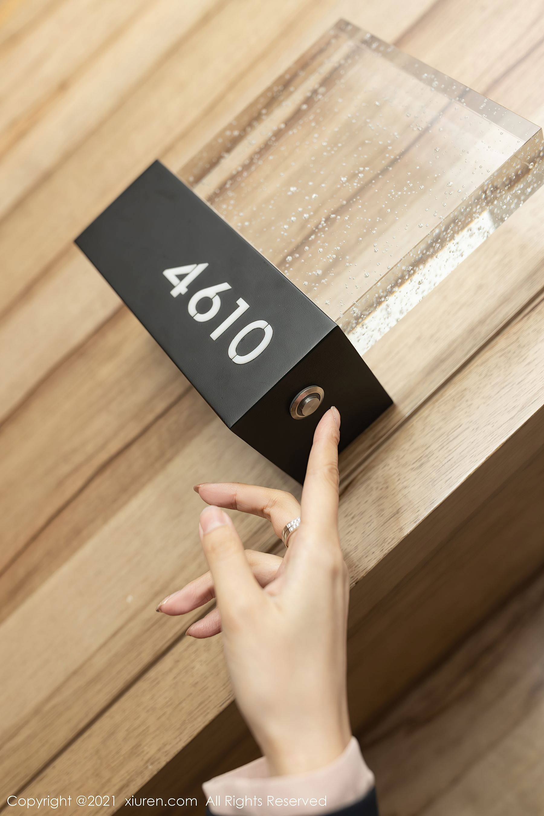 [秀人XiuRen] No.3745 Angela00_第3张