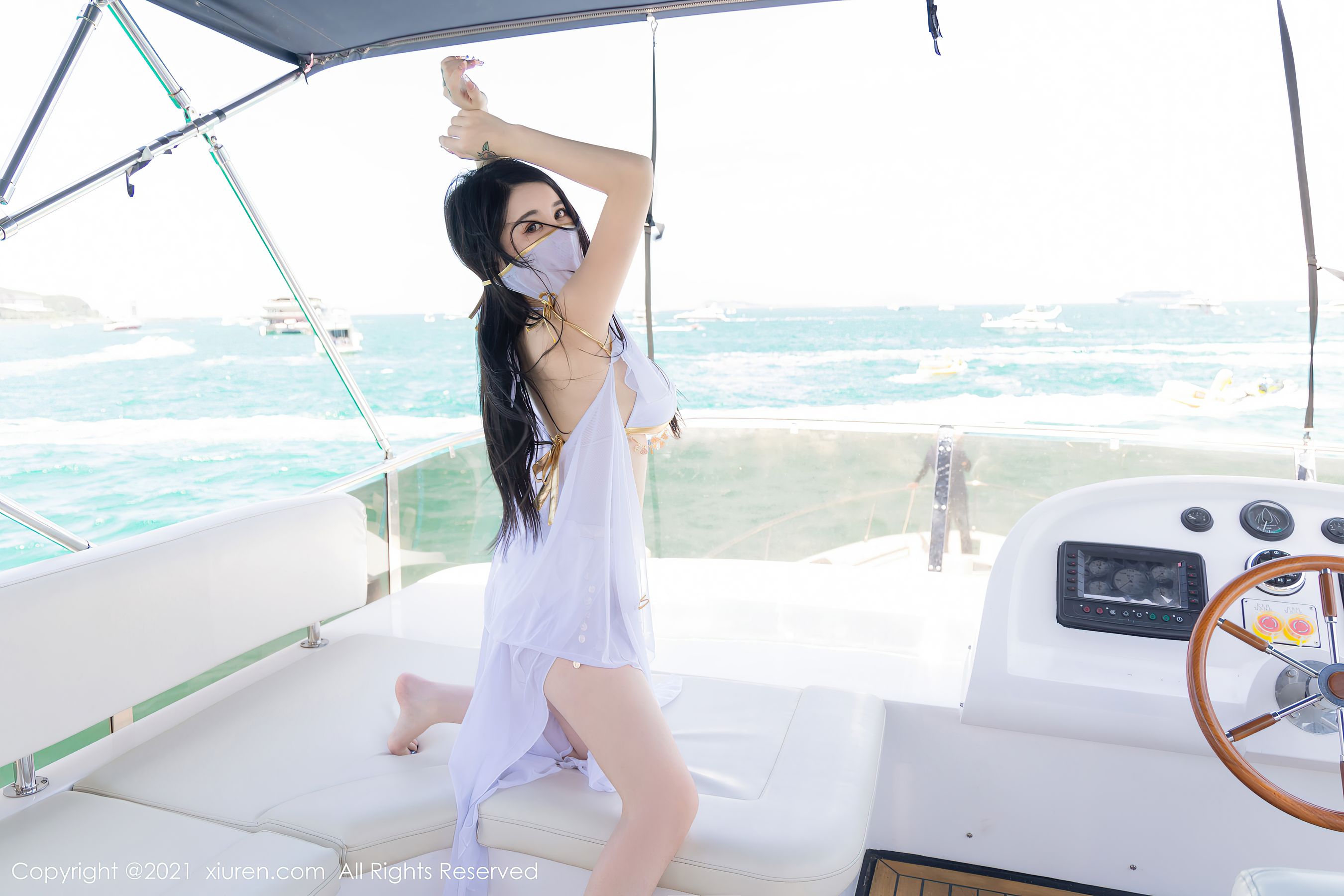 [秀人XiuRen] No.3932 美七Mia_第1张