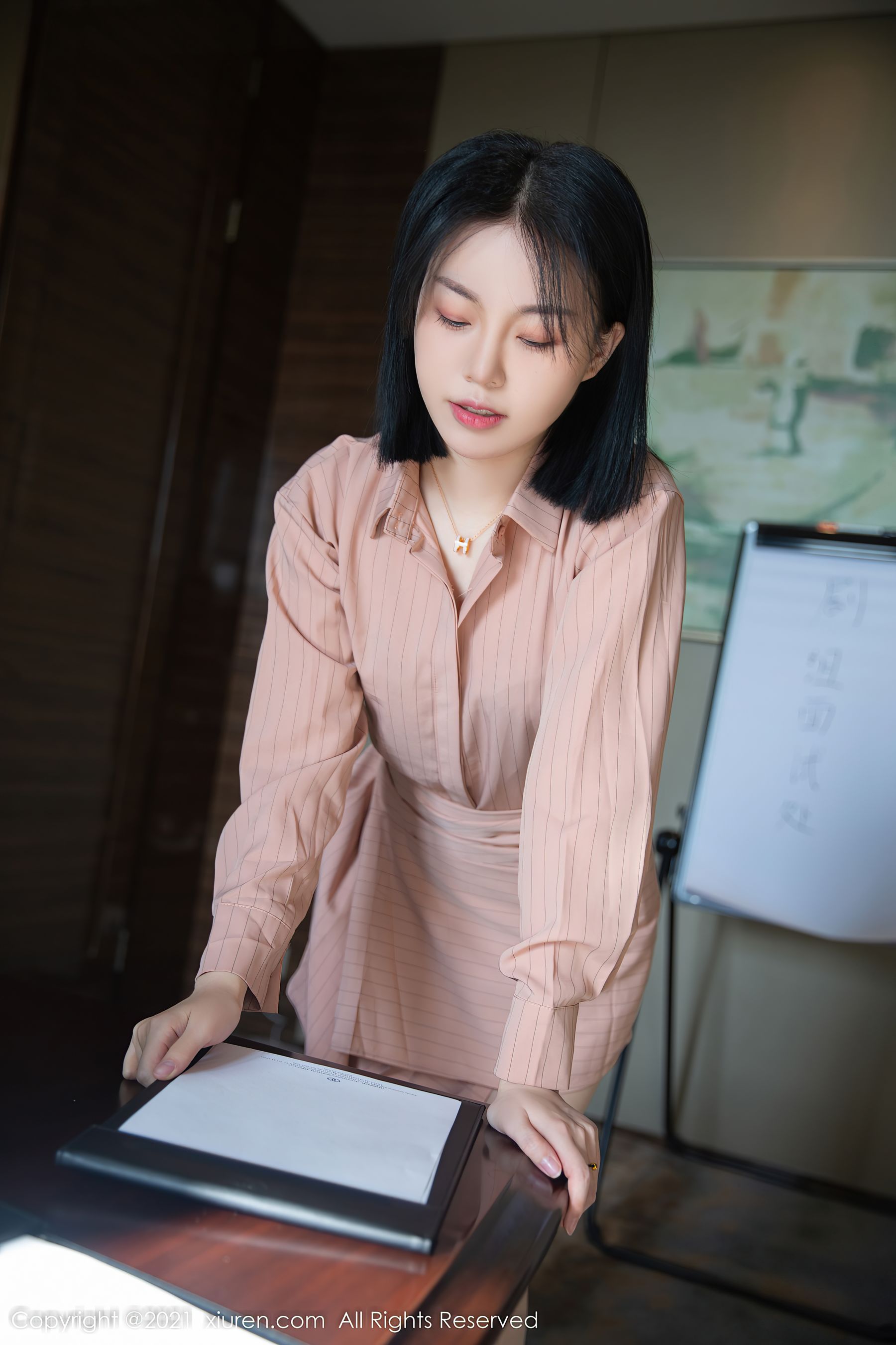 [秀人XiuRen] No.4393 一颗甜蛋黄a_第2张