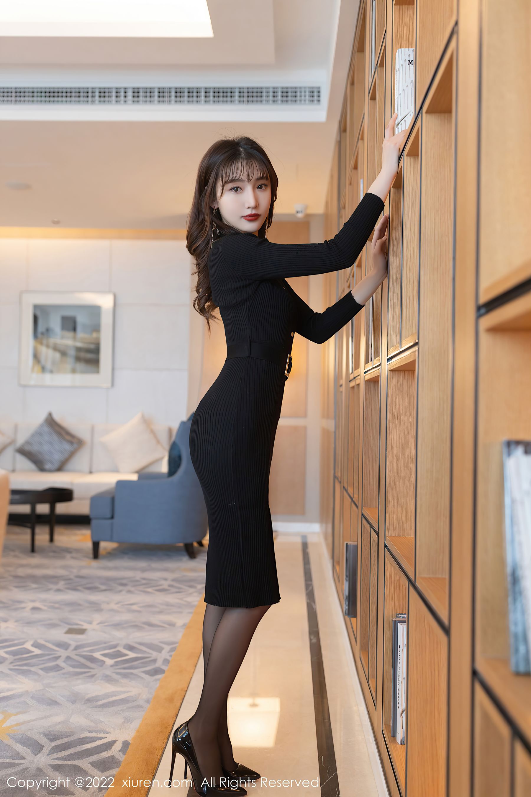 [秀人XiuRen] No.4806 陆萱萱_第1张