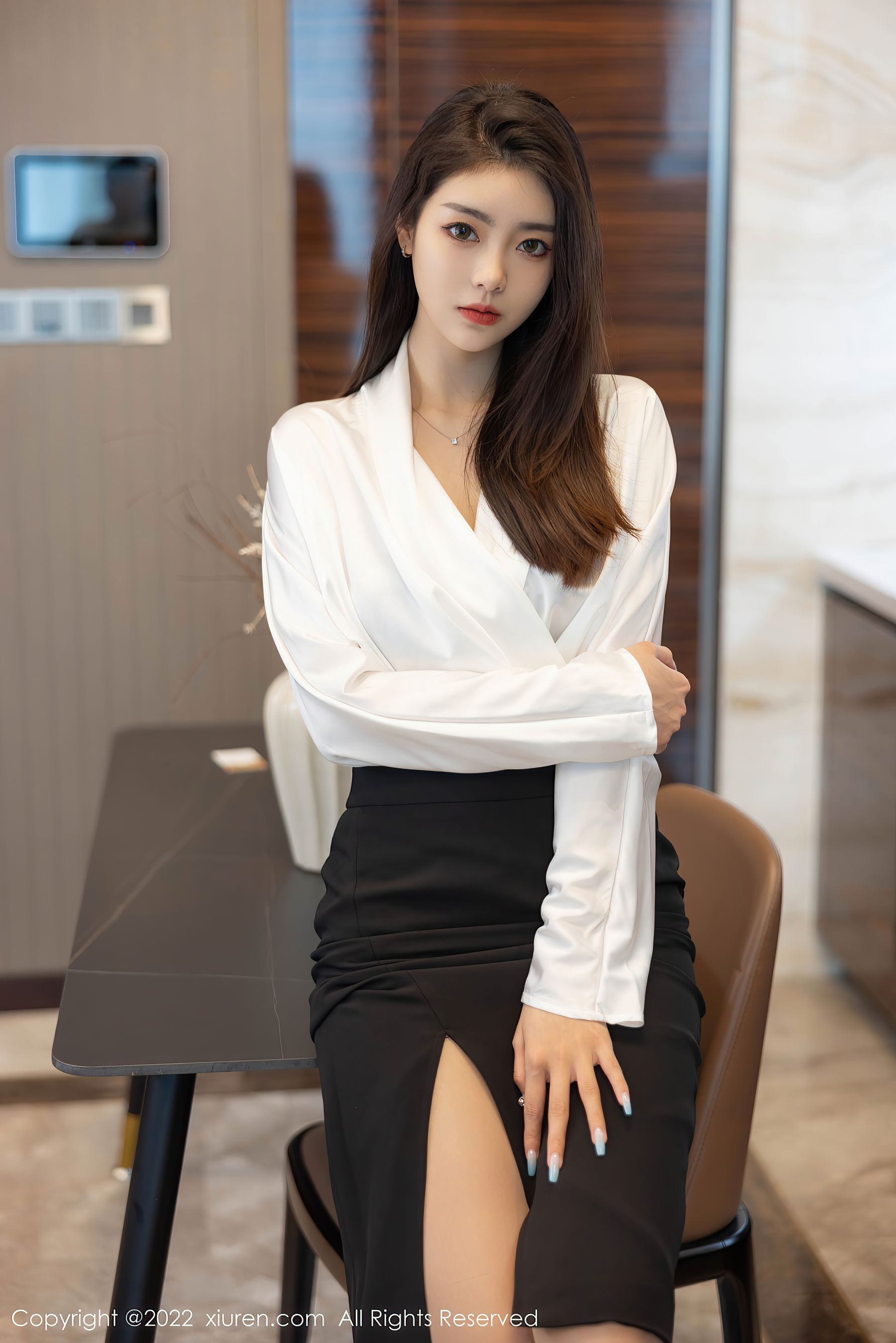 [秀人XiuRen] No.4869 可樂Vicky_第4张