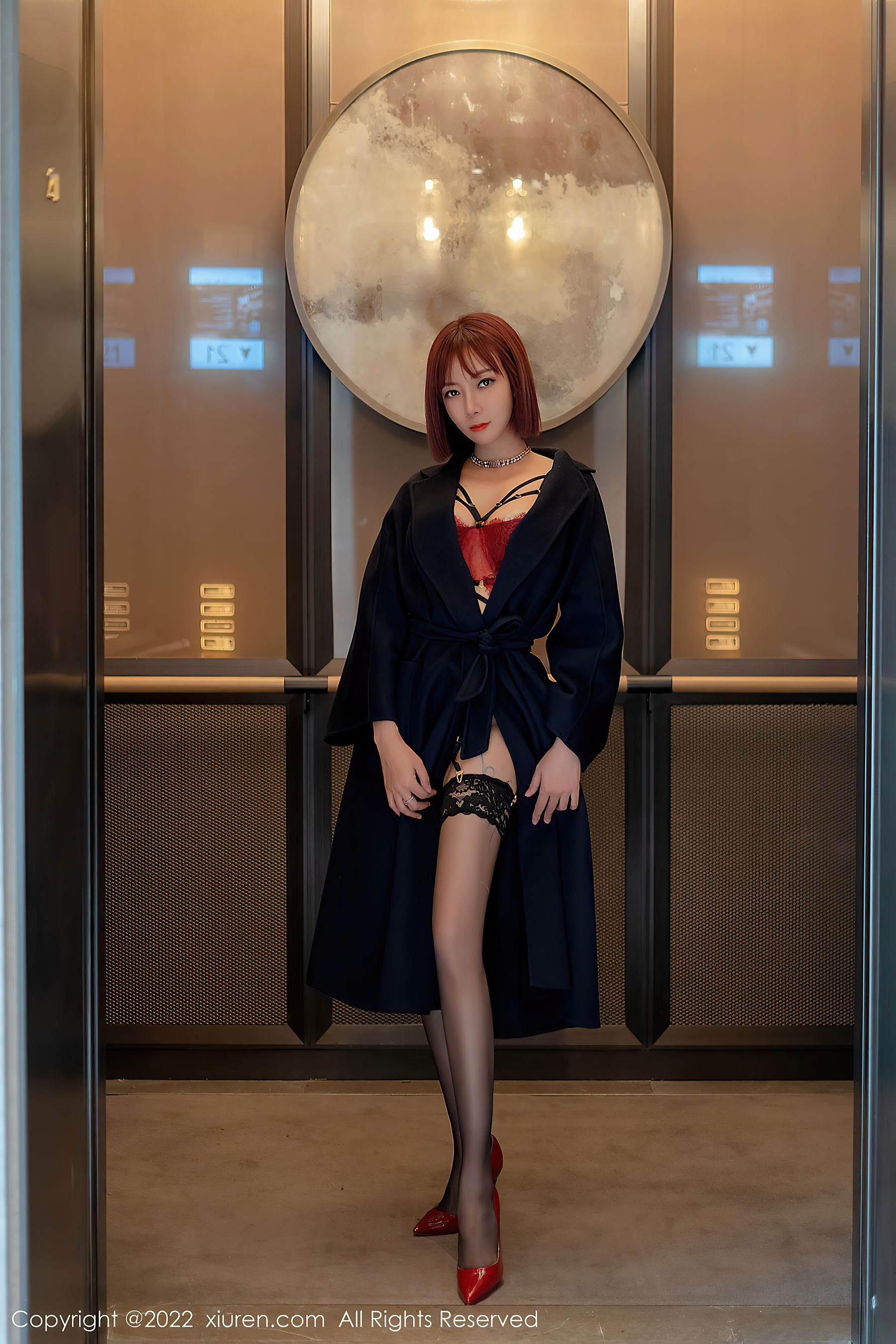 [秀人XiuRen] No.4886 果儿Victoria_第1张