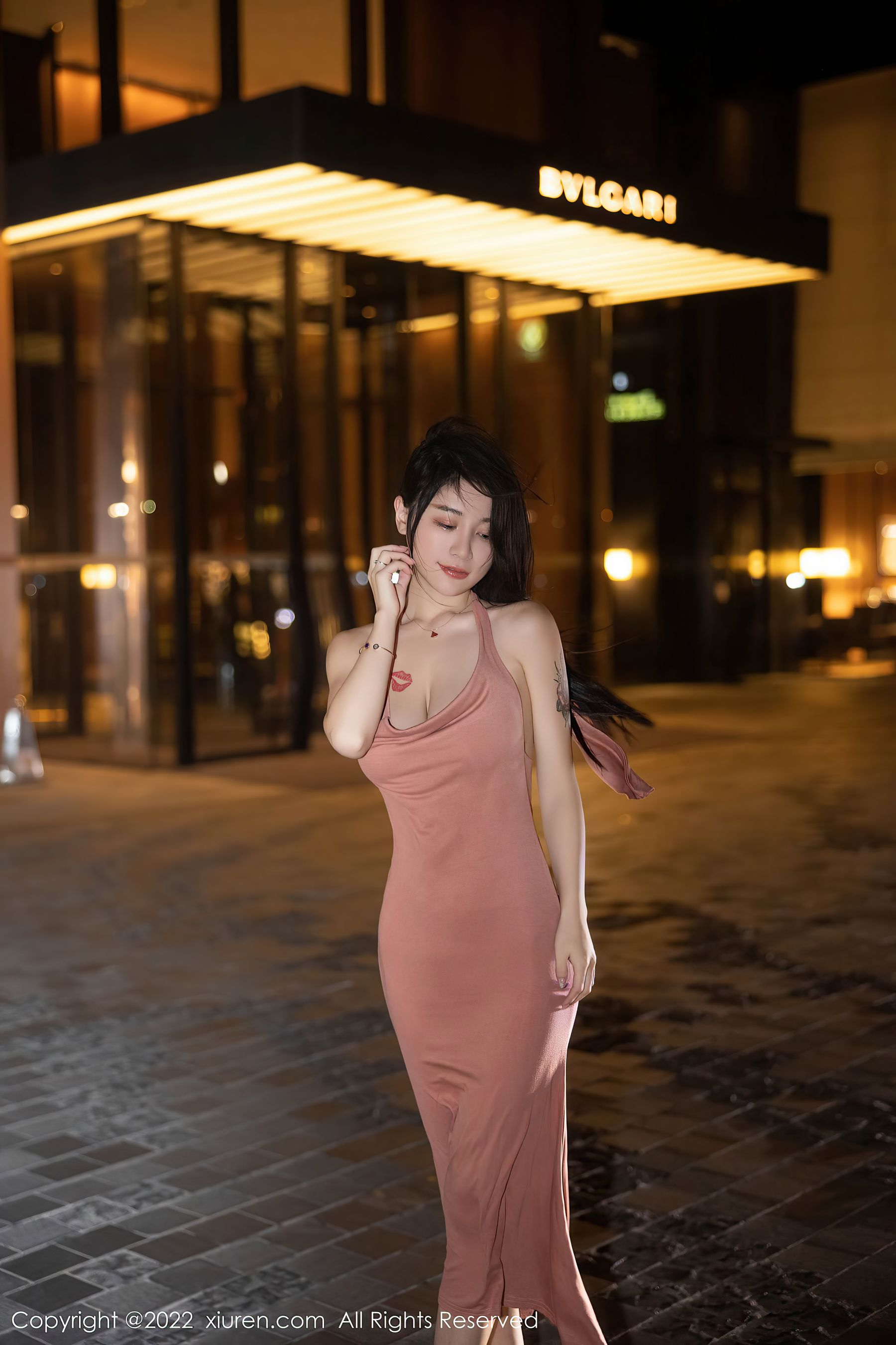 [秀人XiuRen] No.5426 美七Mia_第1张