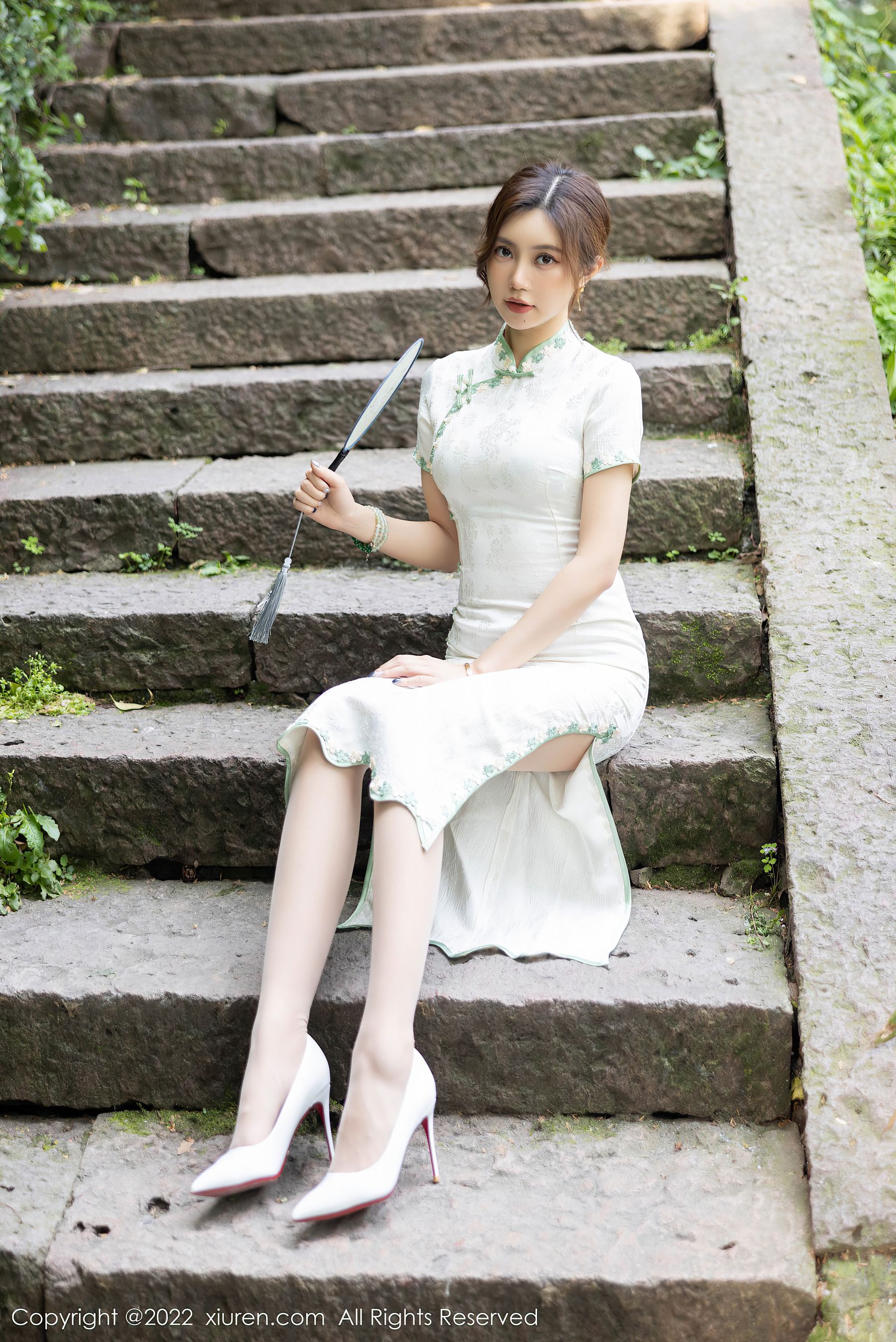 [秀人XiuRen] No.5468 绮里嘉ula_第2张