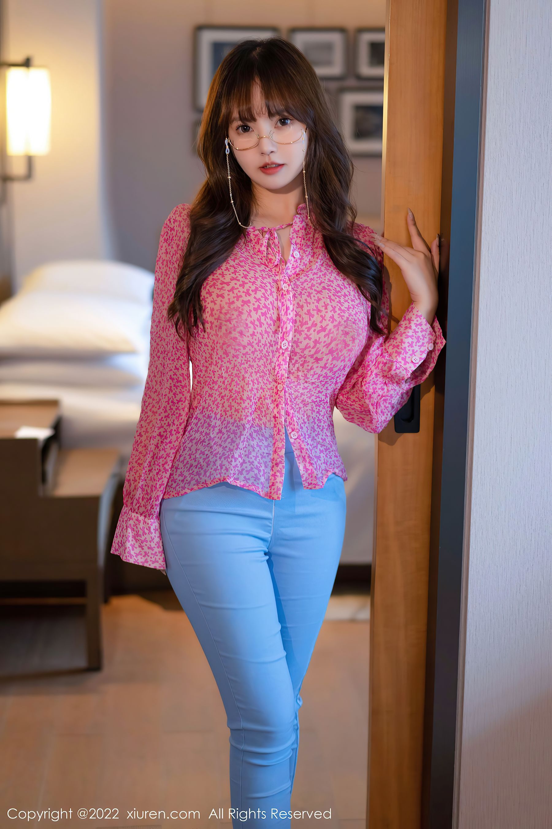 [秀人XiuRen] No.5488 张思允Nice_第1张