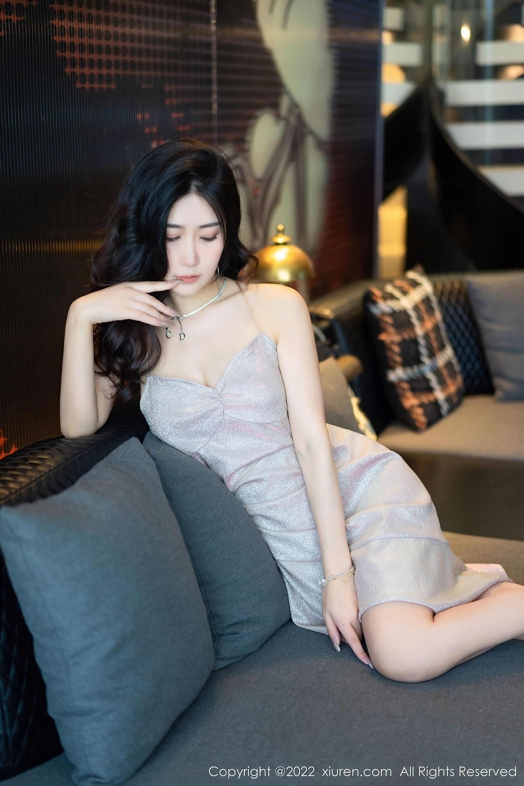 [秀人XiuRen] No.5659 laura阿姣_第3张