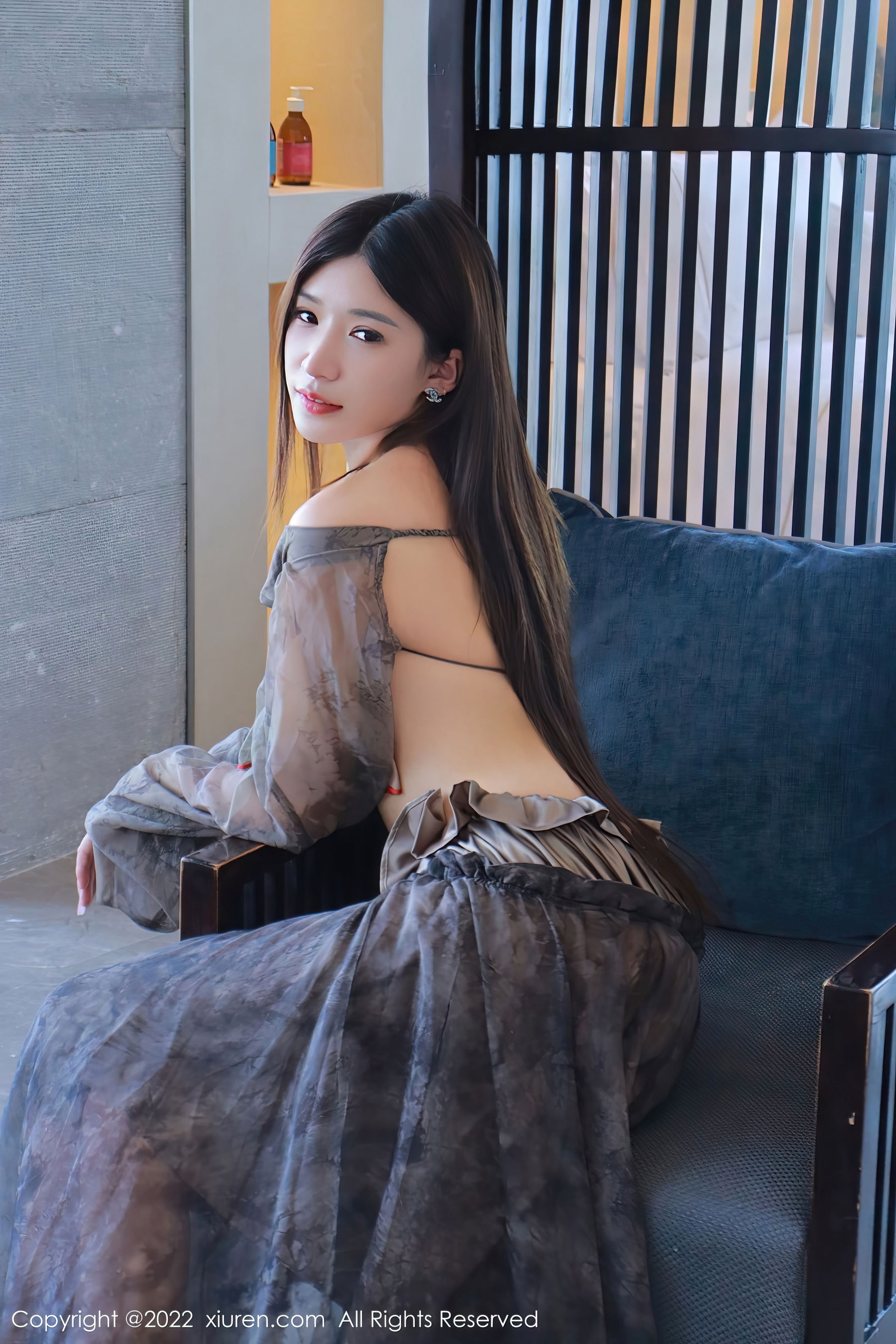 [秀人XiuRen] No.5857 hebe韩心雨_第3张