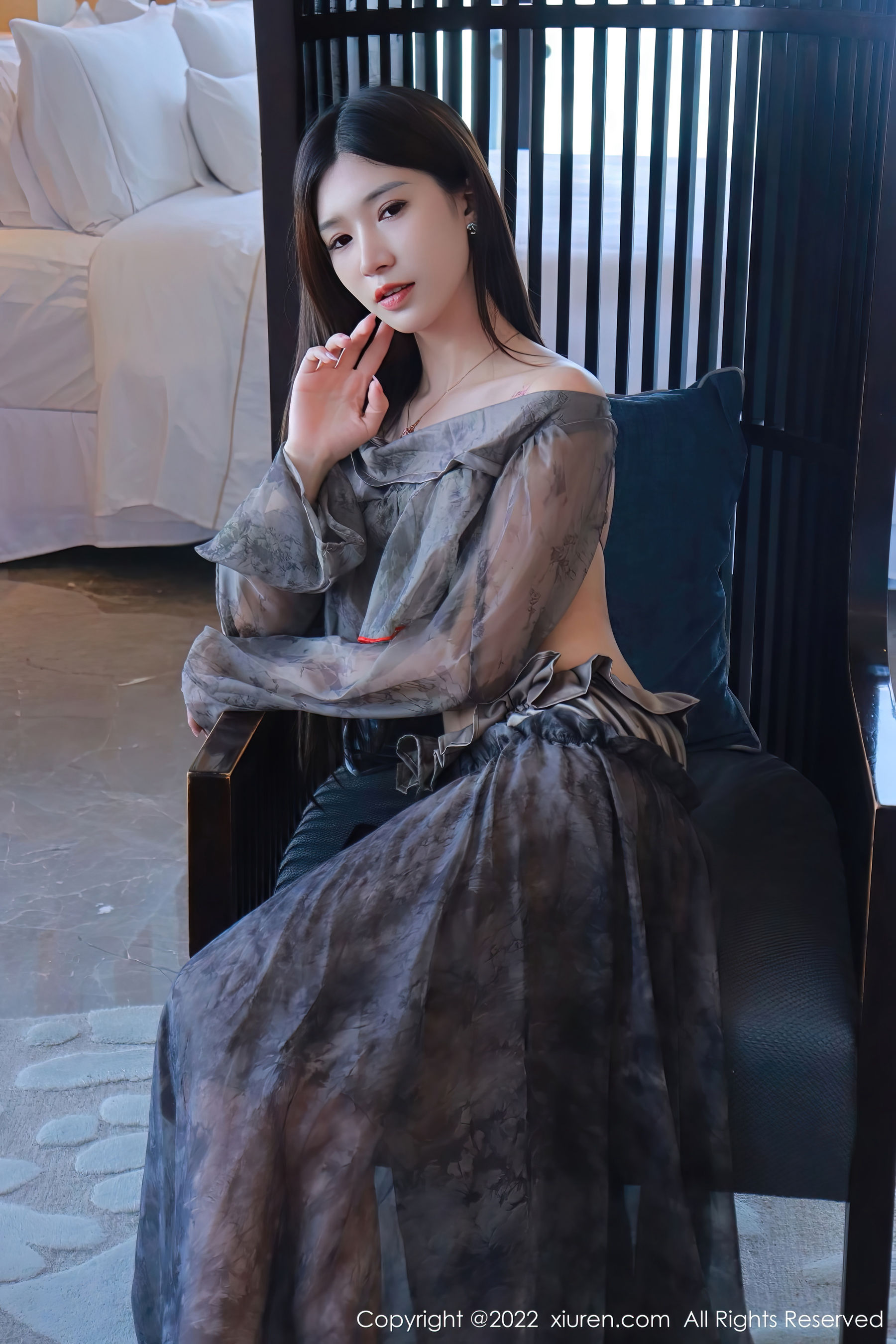 [秀人XiuRen] No.5857 hebe韩心雨_第4张