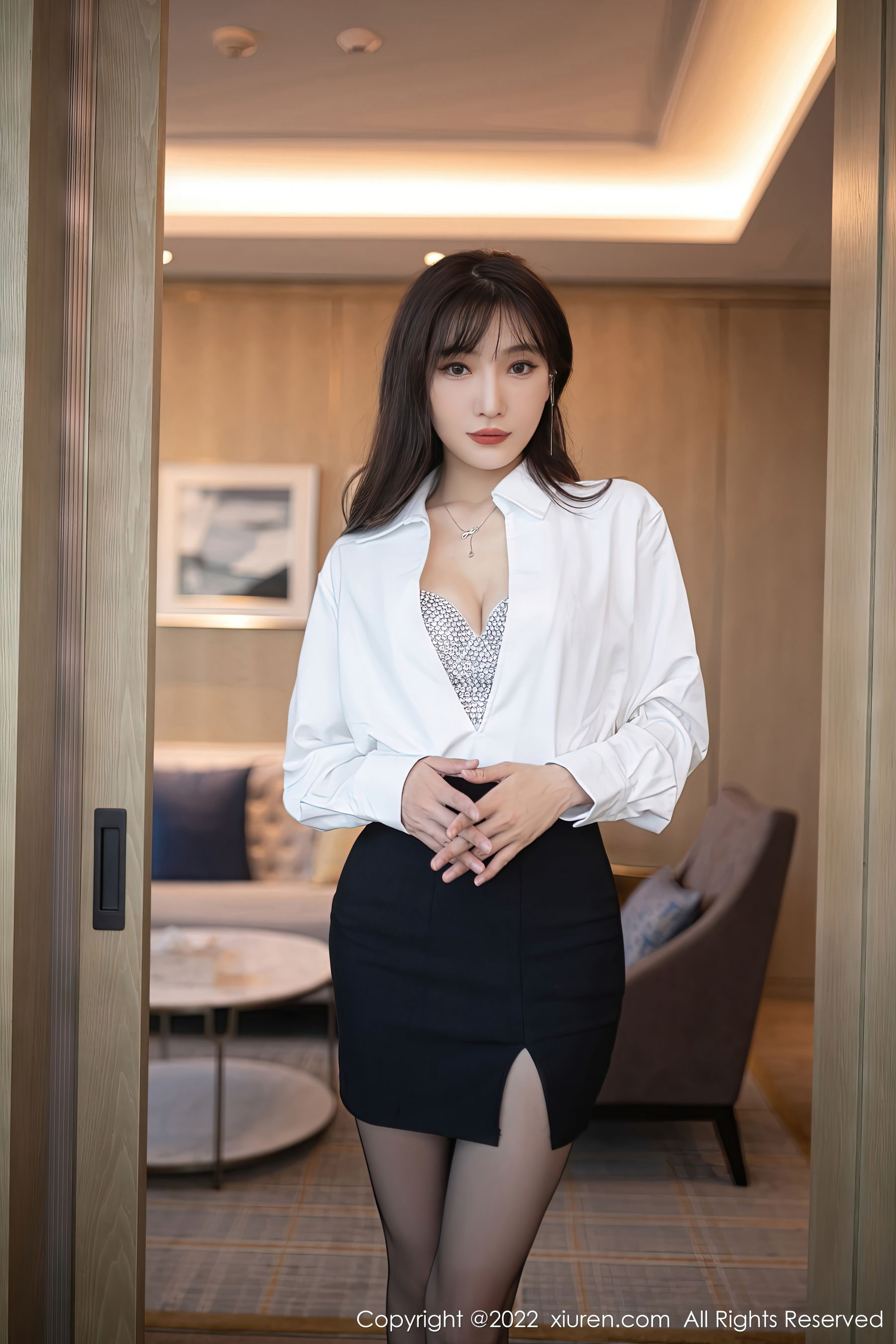 [秀人XiuRen] No.5940 陆萱萱_第4张