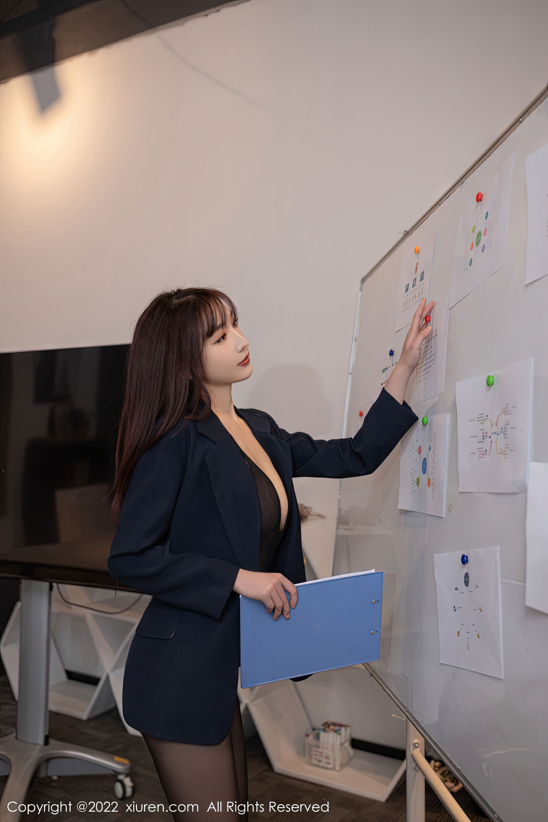 [秀人XiuRen] No.6006 陆萱萱_第2张