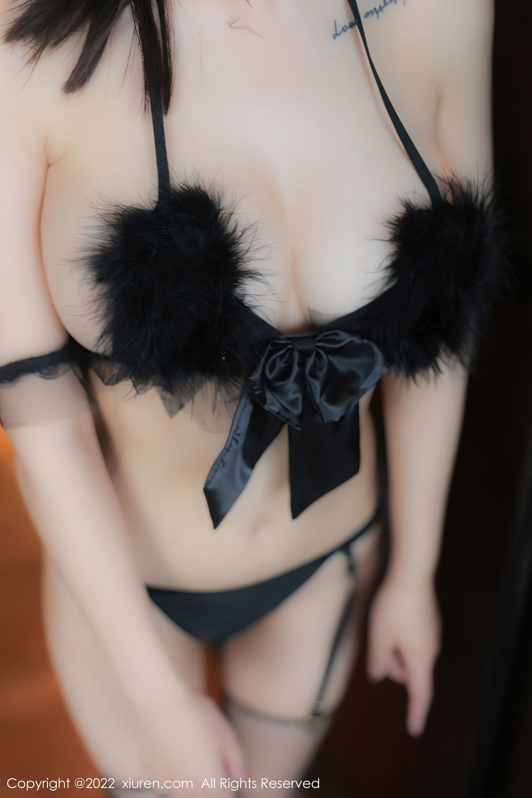 [秀人XiuRen] No.6018 夏沫沫tifa_第5张