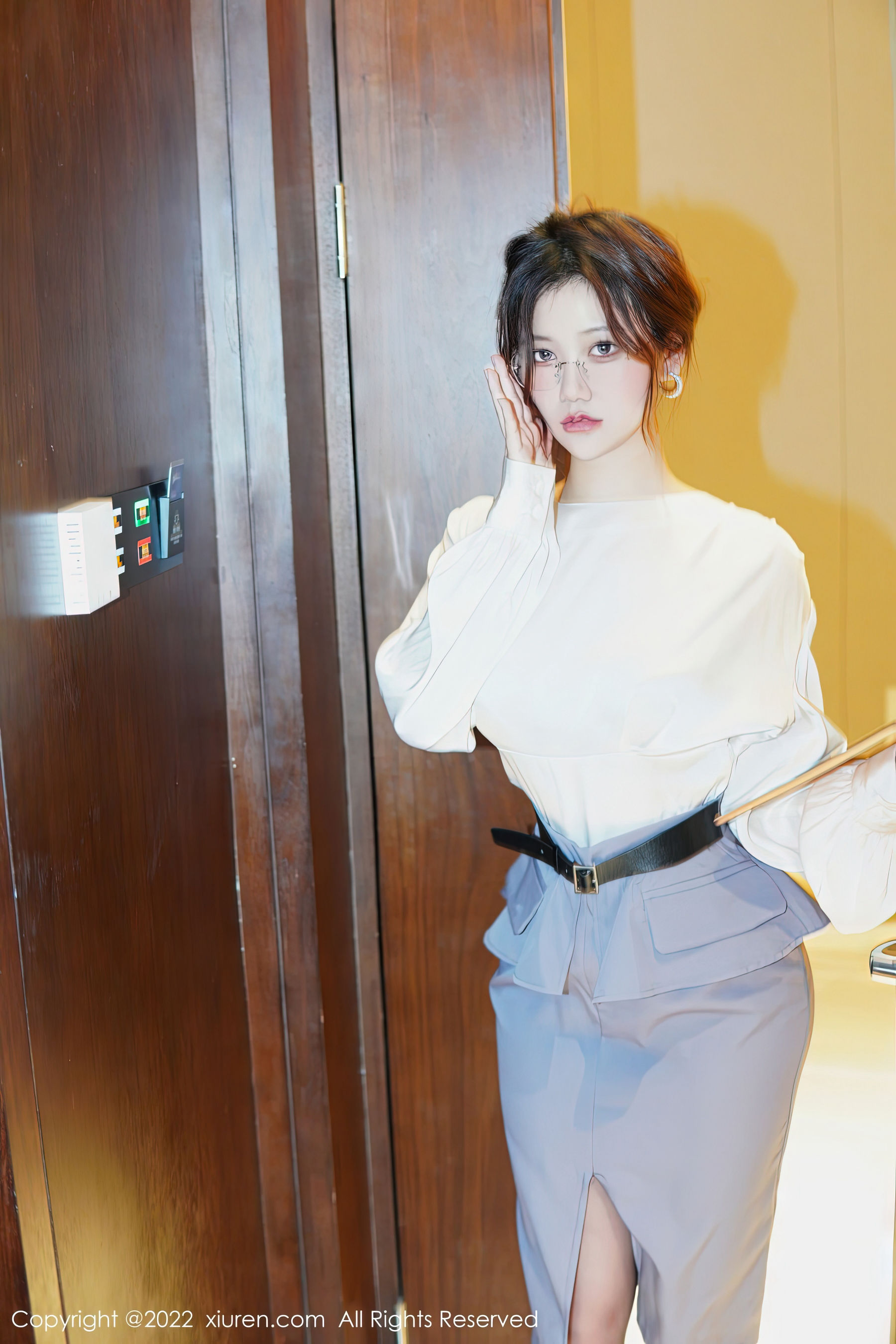 [秀人XiuRen] No.6028 奈奈子_第2张