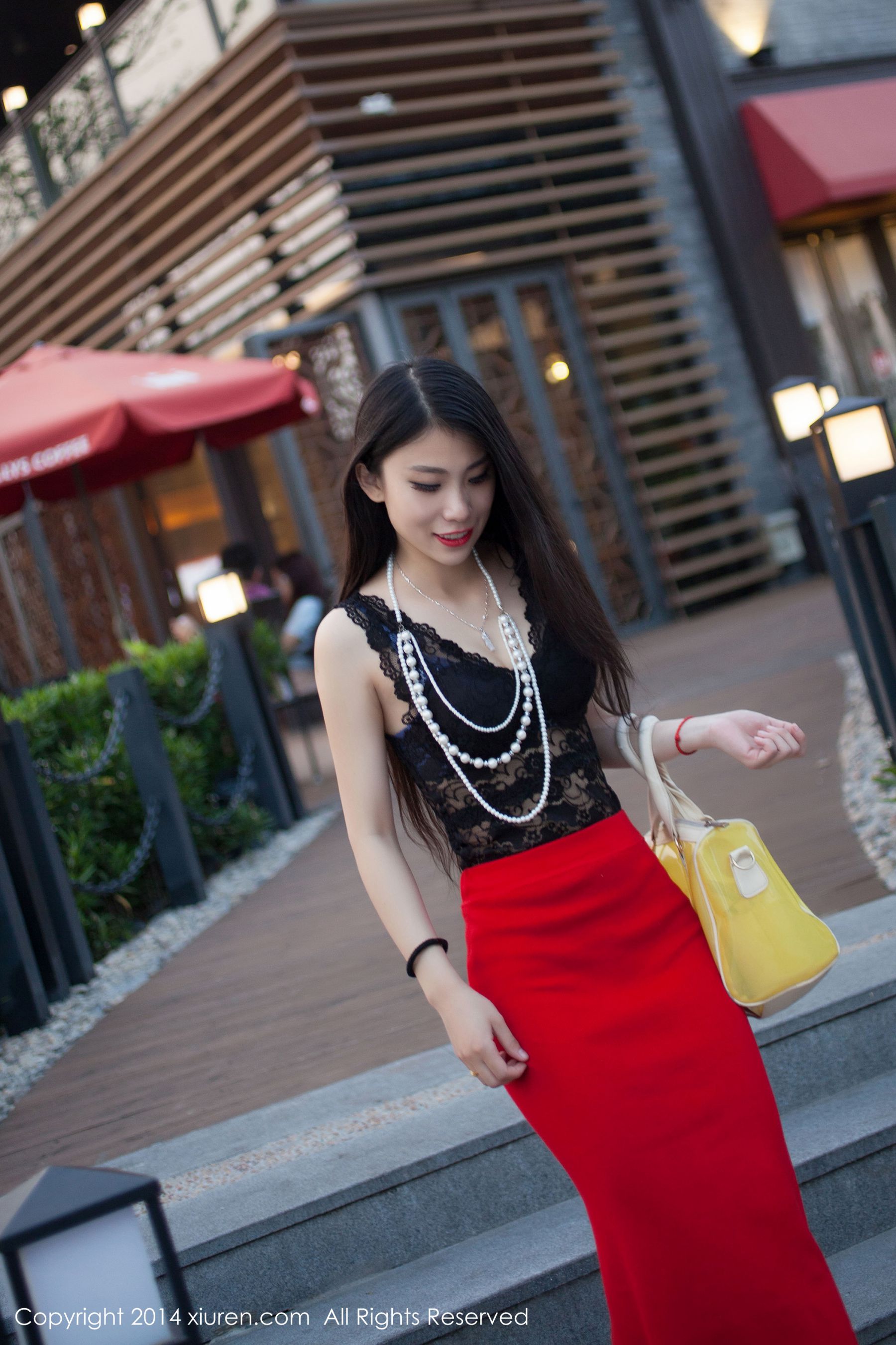 战姝羽Zina《翘臀无敌》 [秀人网XiuRen] No.128_第3张