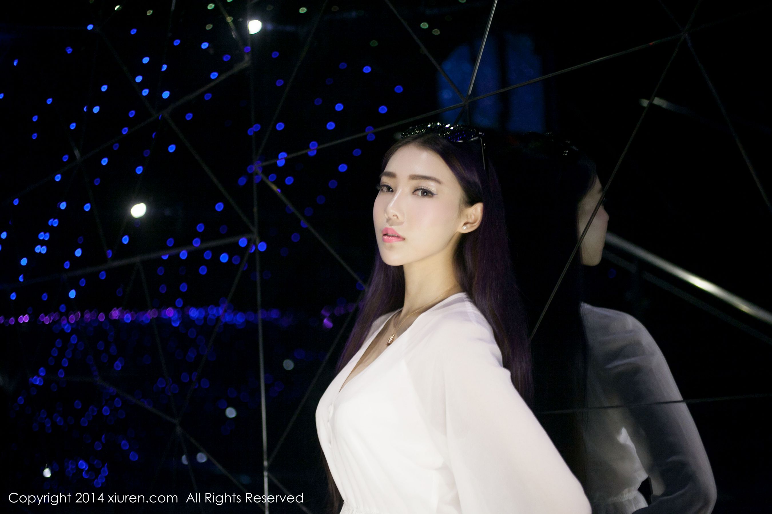 夢娜Vanessa《款款而来的特级女神》 [秀人网XiuRen] No.131_第1张