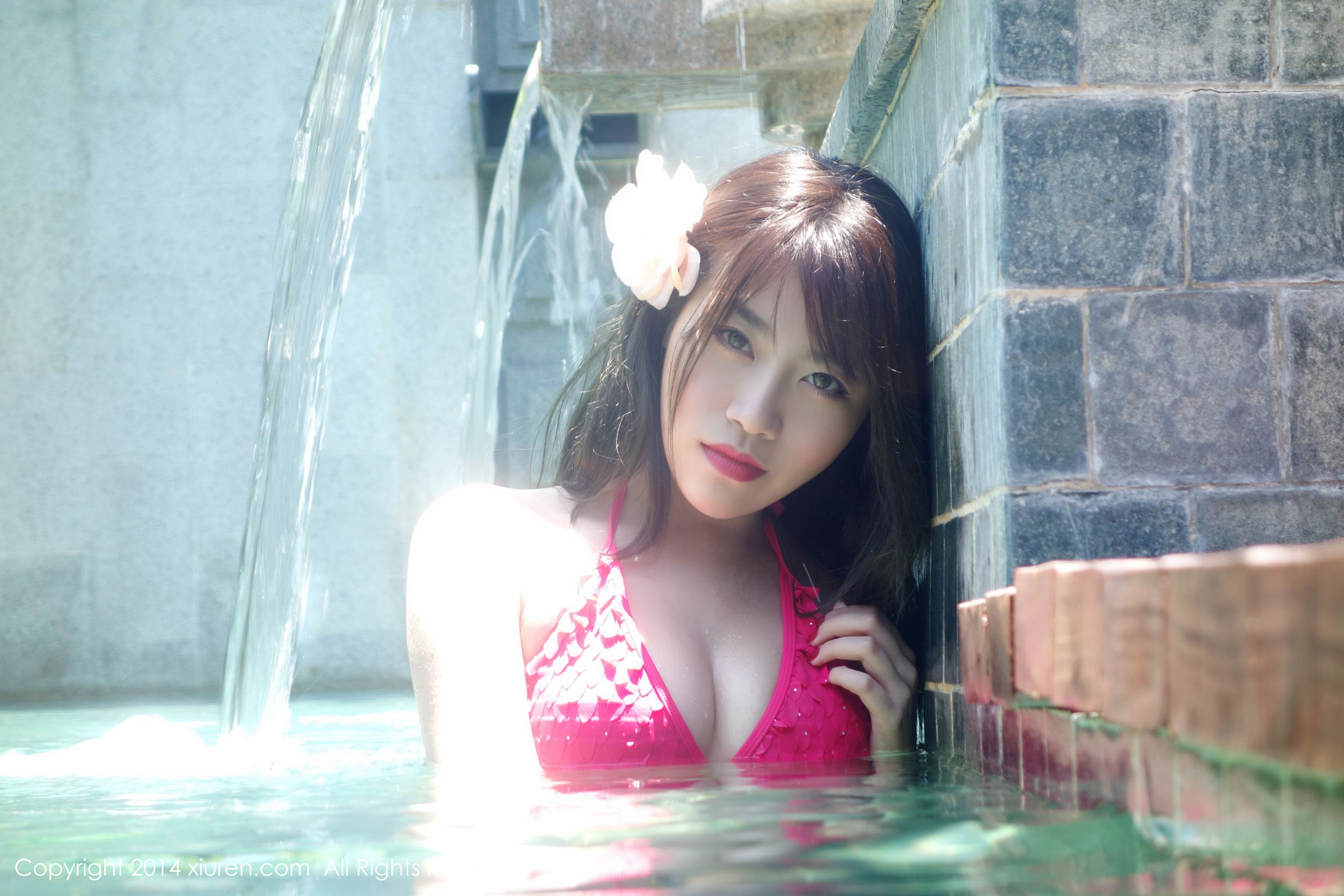 许诺Sabrina《海边小清新系列》 [秀人网XiuRen] No.167_第2张