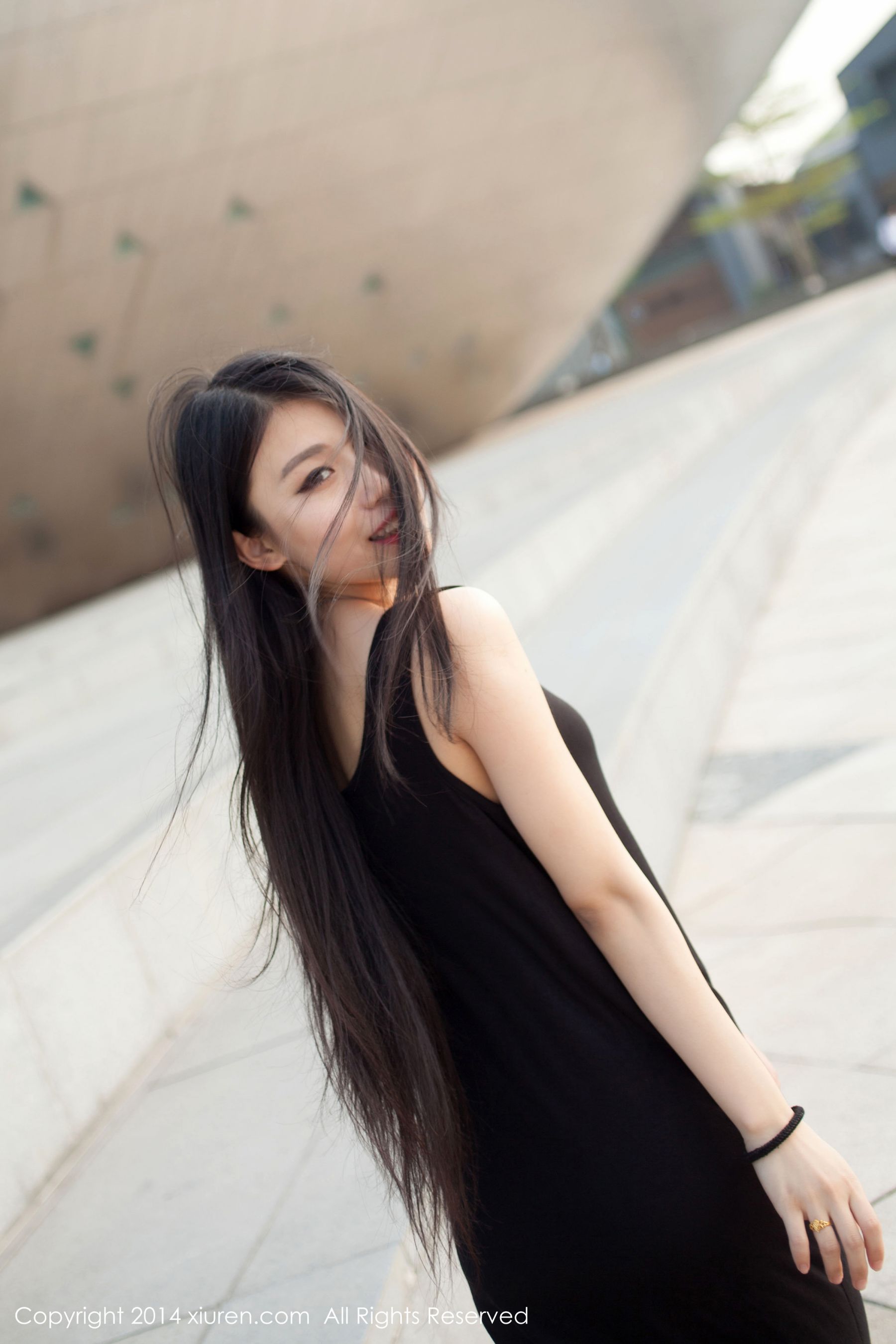 无敌美臀妹子战姝羽Zina [秀人网XiuRen] No.169_第3张