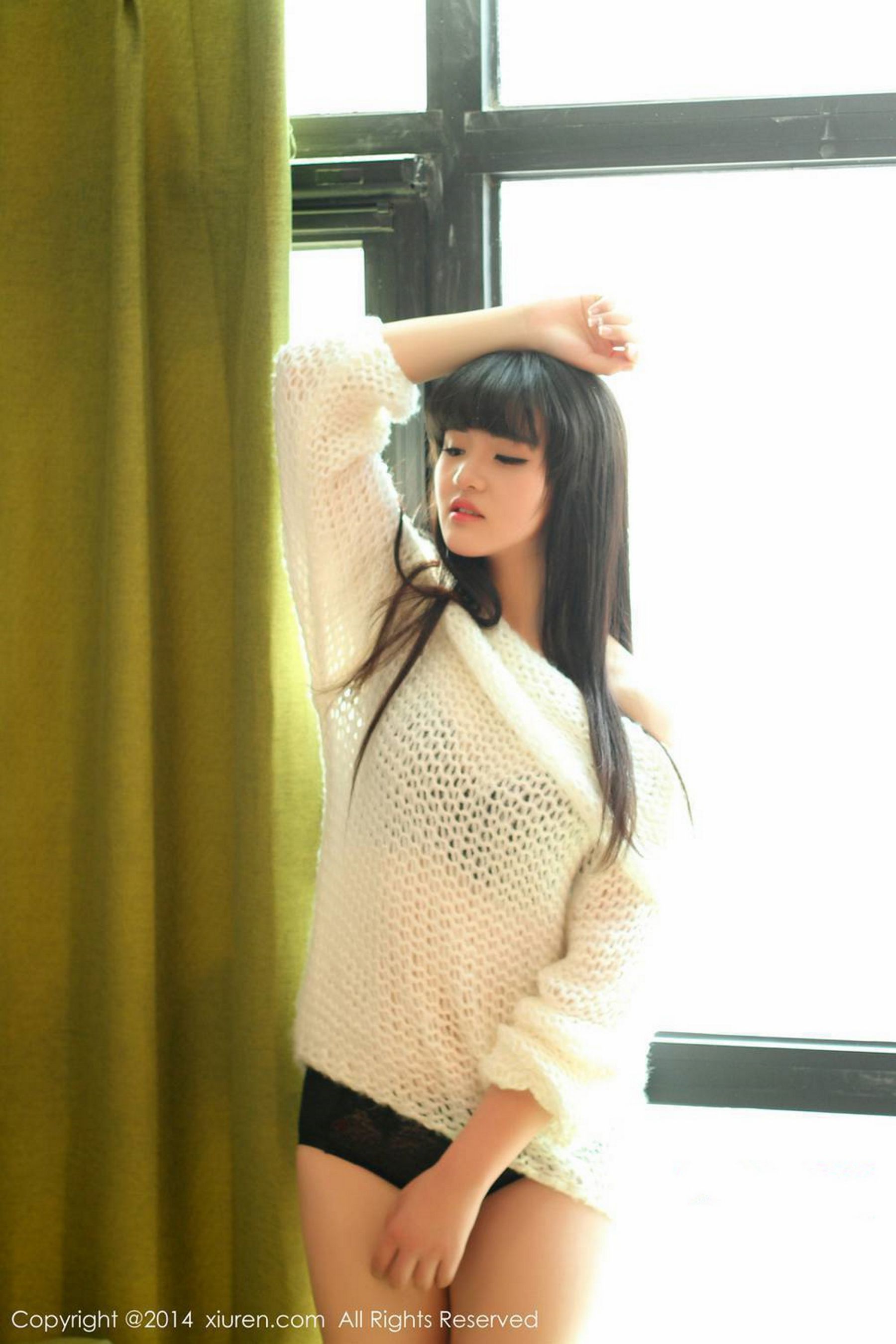 旭儿 - F cup妹子 [秀人网XiuRen] No.261_第3张