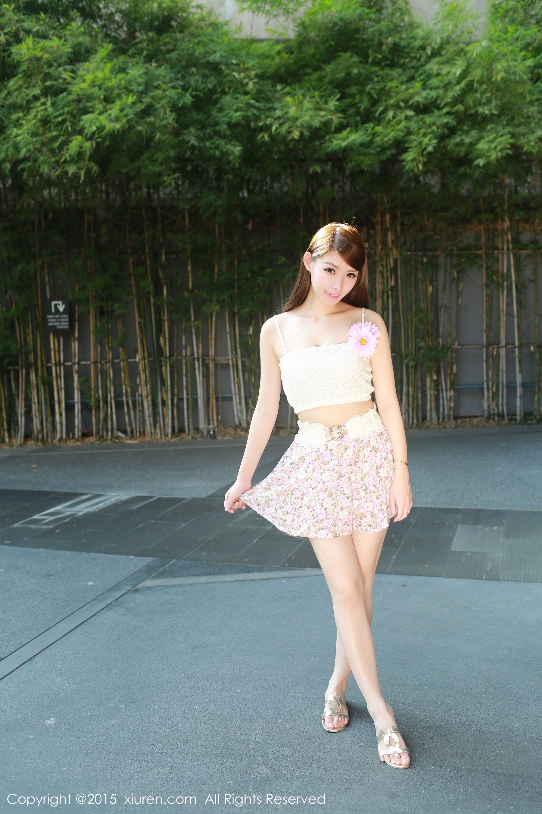 MARA酱《泰国曼谷旅拍》待拍小清新+室内 [秀人网XiuRen] No.295_第3张