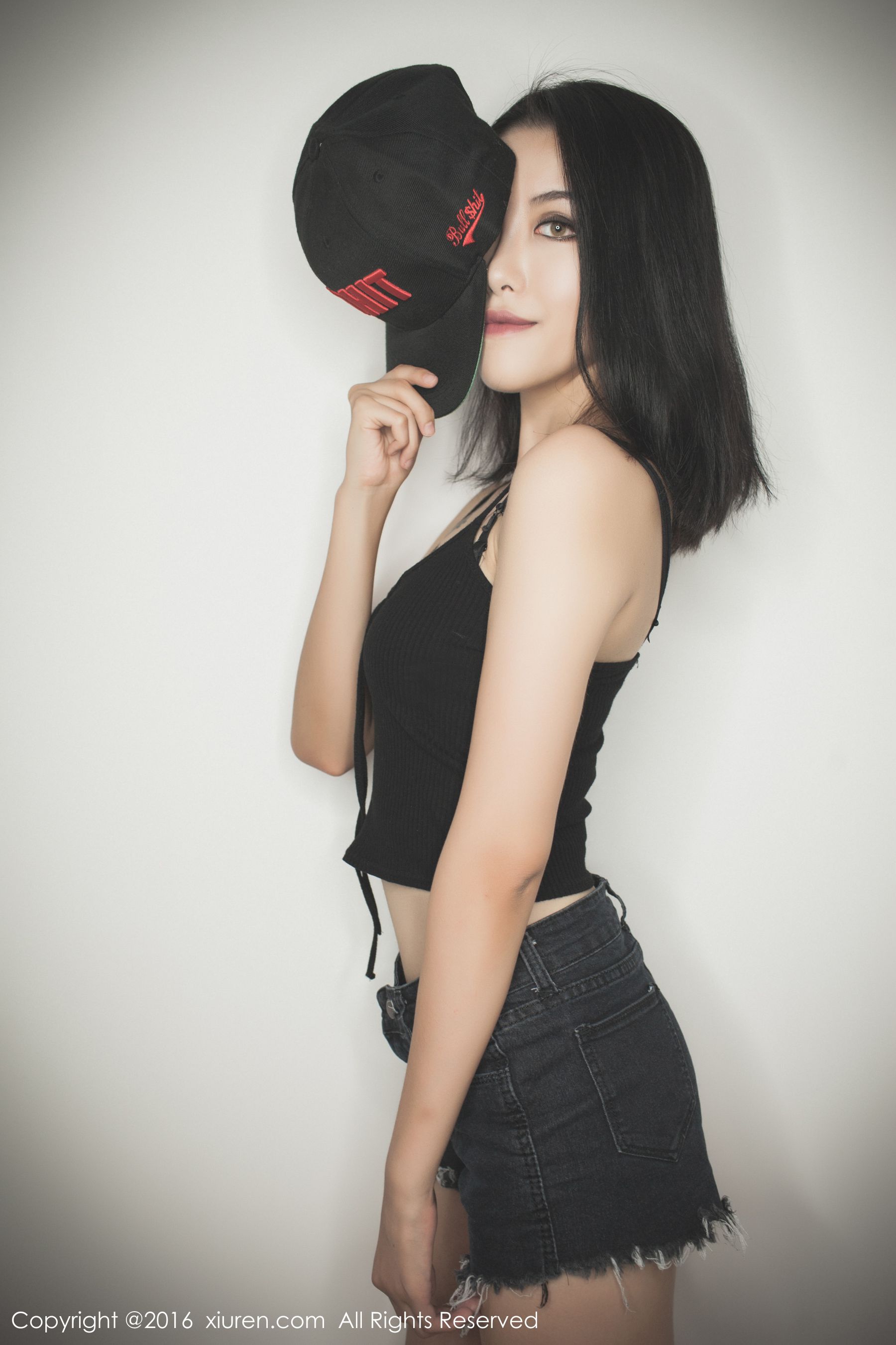 BOBO_xk(黎蒨垚)《热裤+内衣系列》 [秀人网XiuRen] No.617_第5张