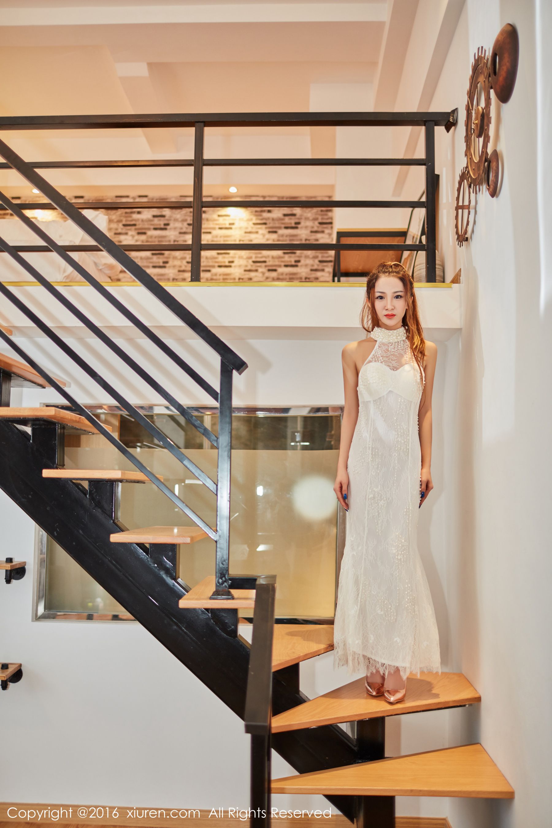 Sugar梁莹《修长的美腿与浑圆的翘臀》 [秀人网XiuRen] No.631_第4张