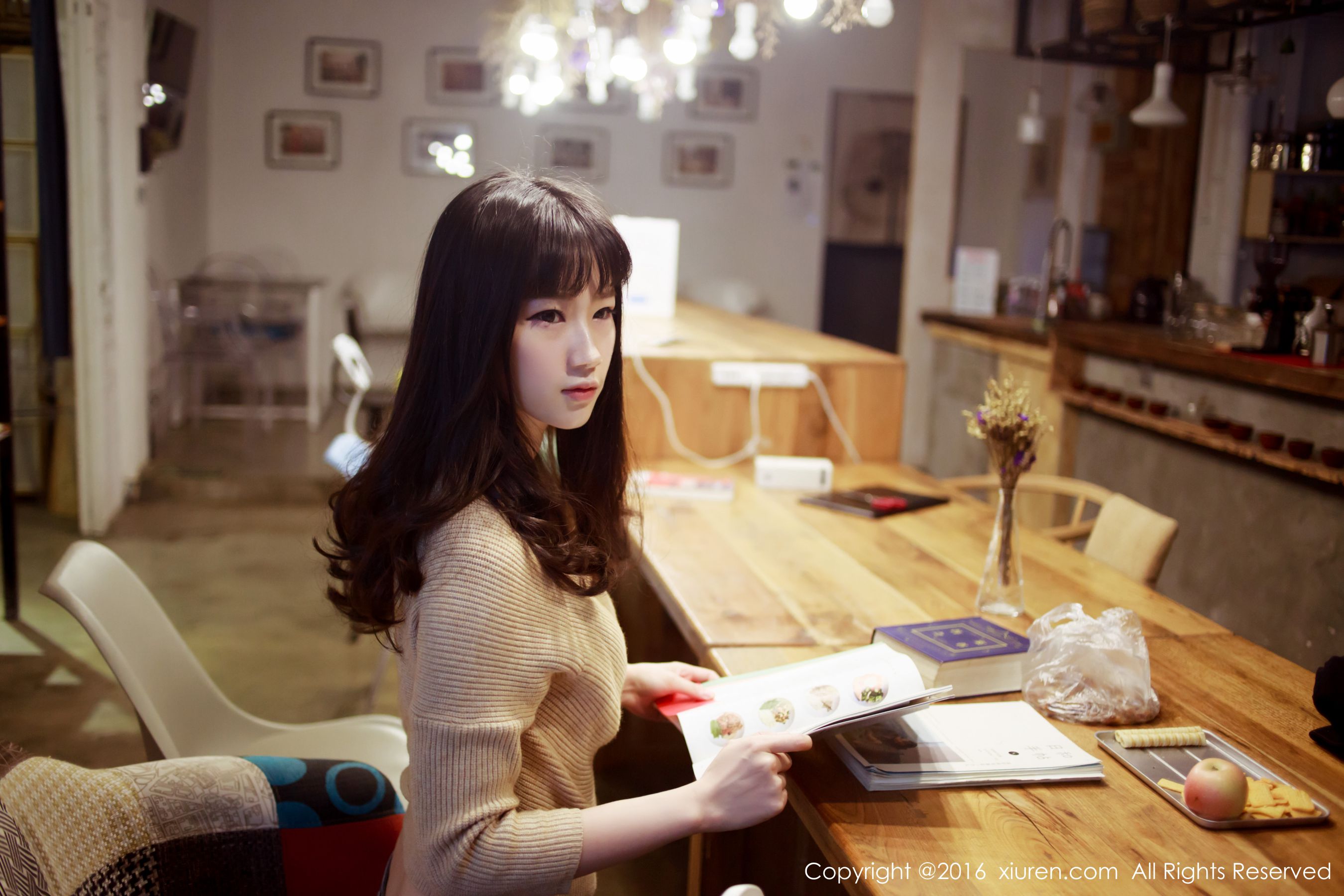 少女心雪雪《少女芳香的梦魂萦绕》 [秀人网XiuRen] No.640_第1张