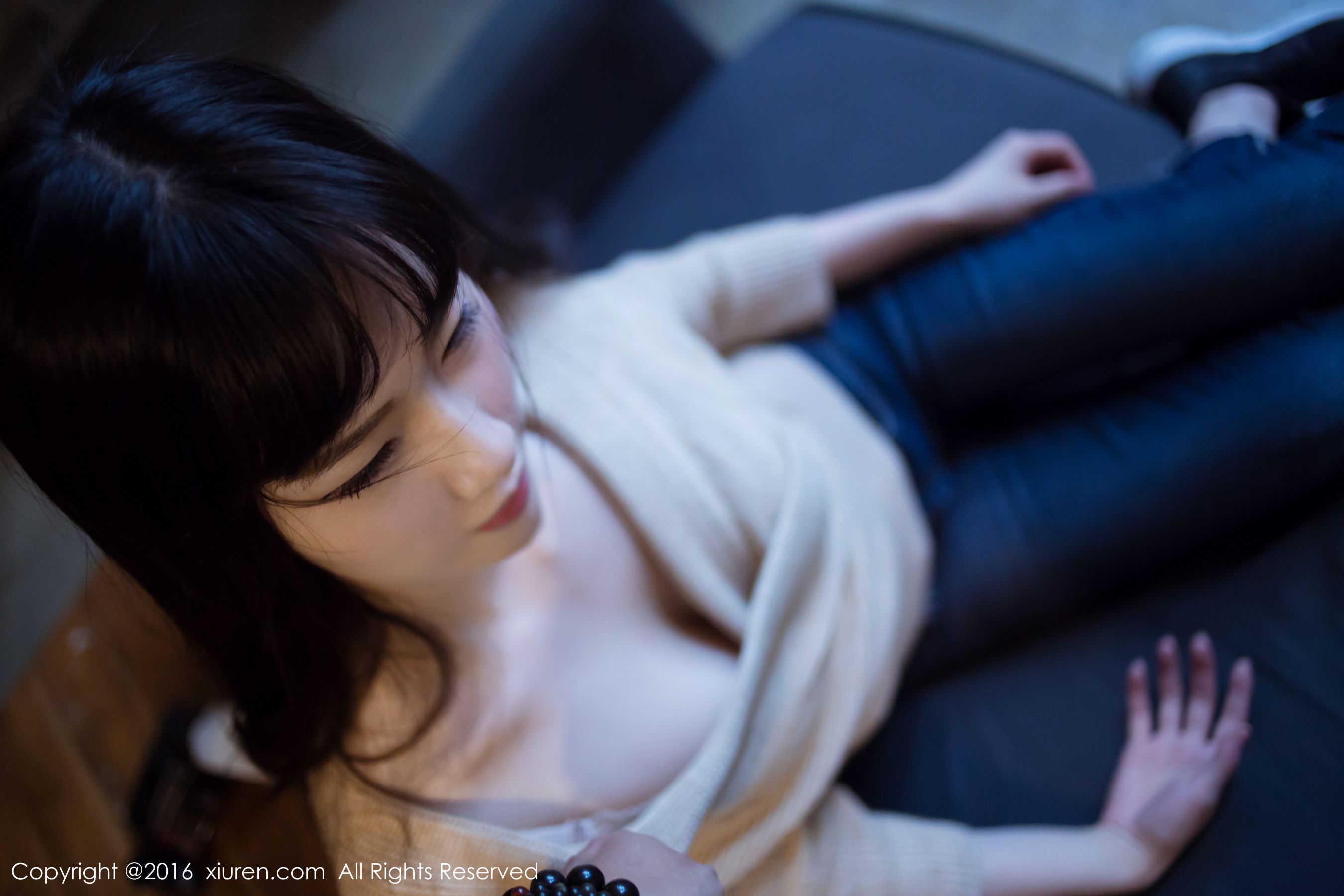 少女心雪雪《少女芳香的梦魂萦绕》 [秀人网XiuRen] No.640_第4张