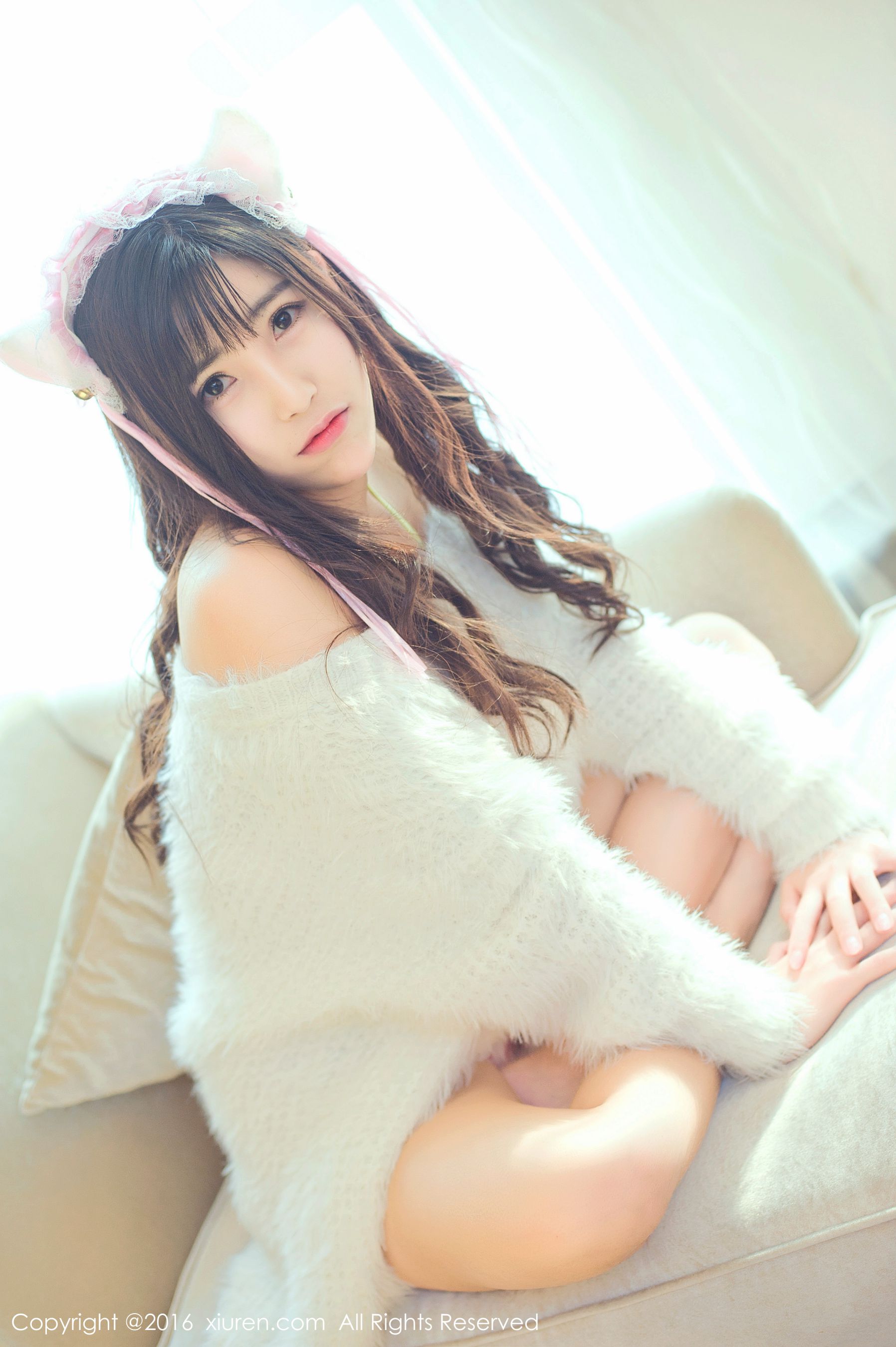 软妹子@悠悠YOYO [秀人网XiuRen] No.649_第2张