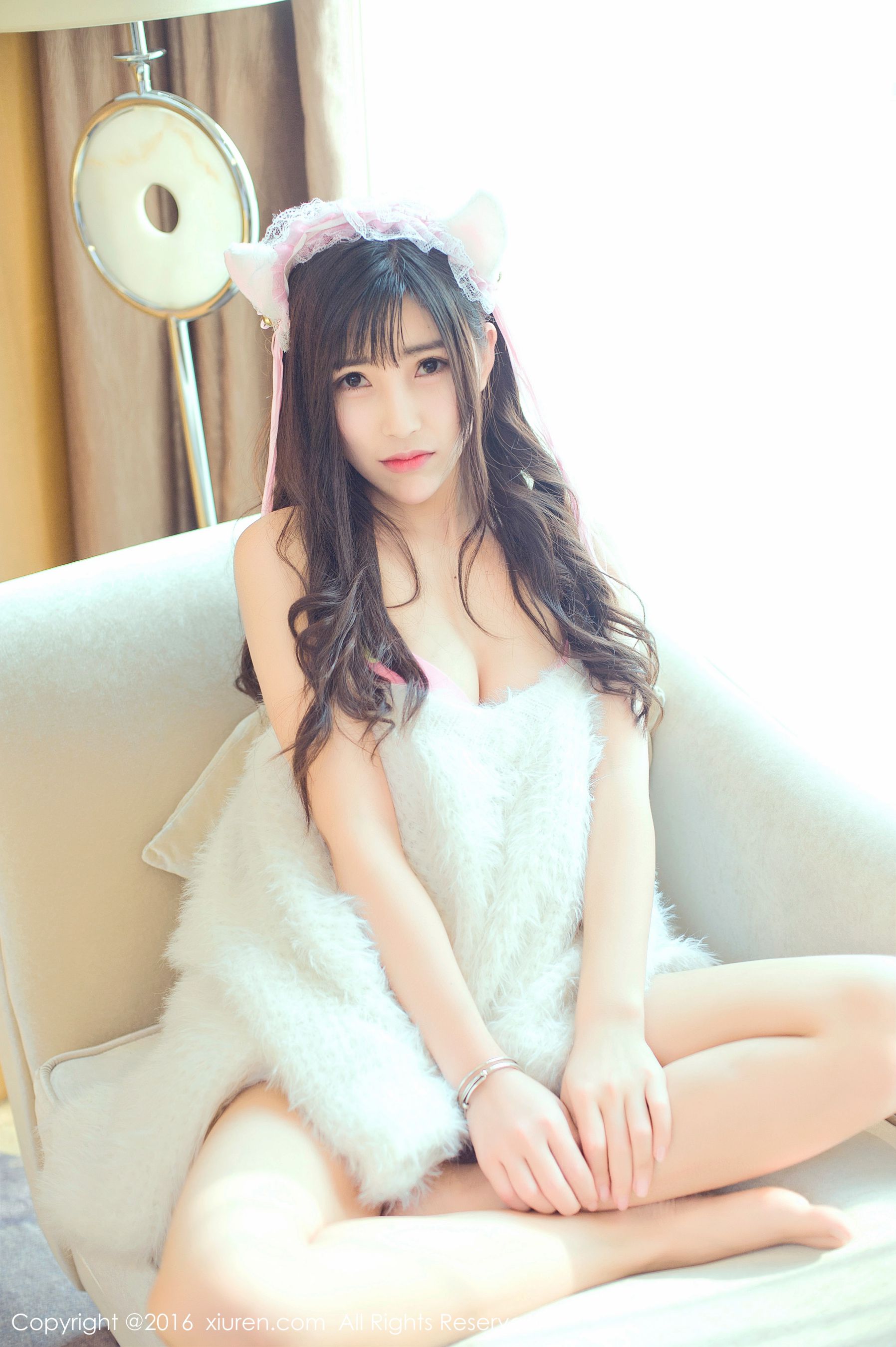 软妹子@悠悠YOYO [秀人网XiuRen] No.649_第5张