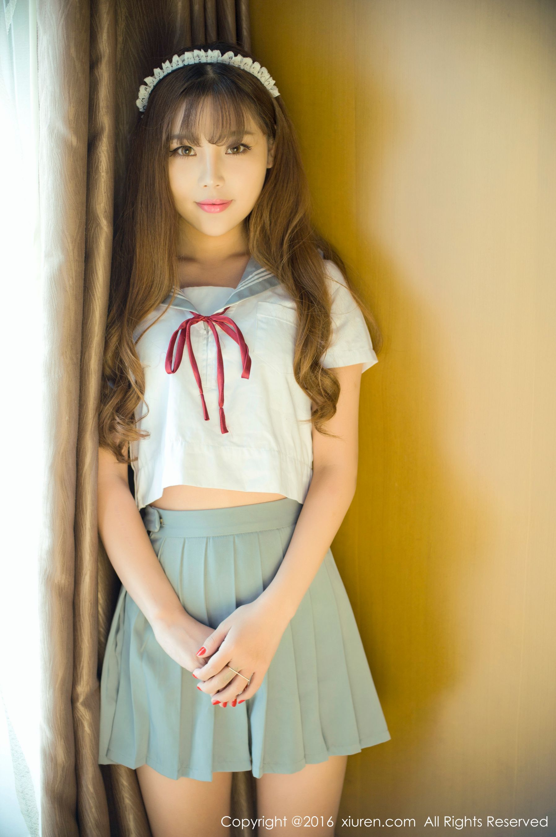 周予然《高中校服户外爆乳，经典日系校服》 [秀人网XiuRen] No.651_第1张