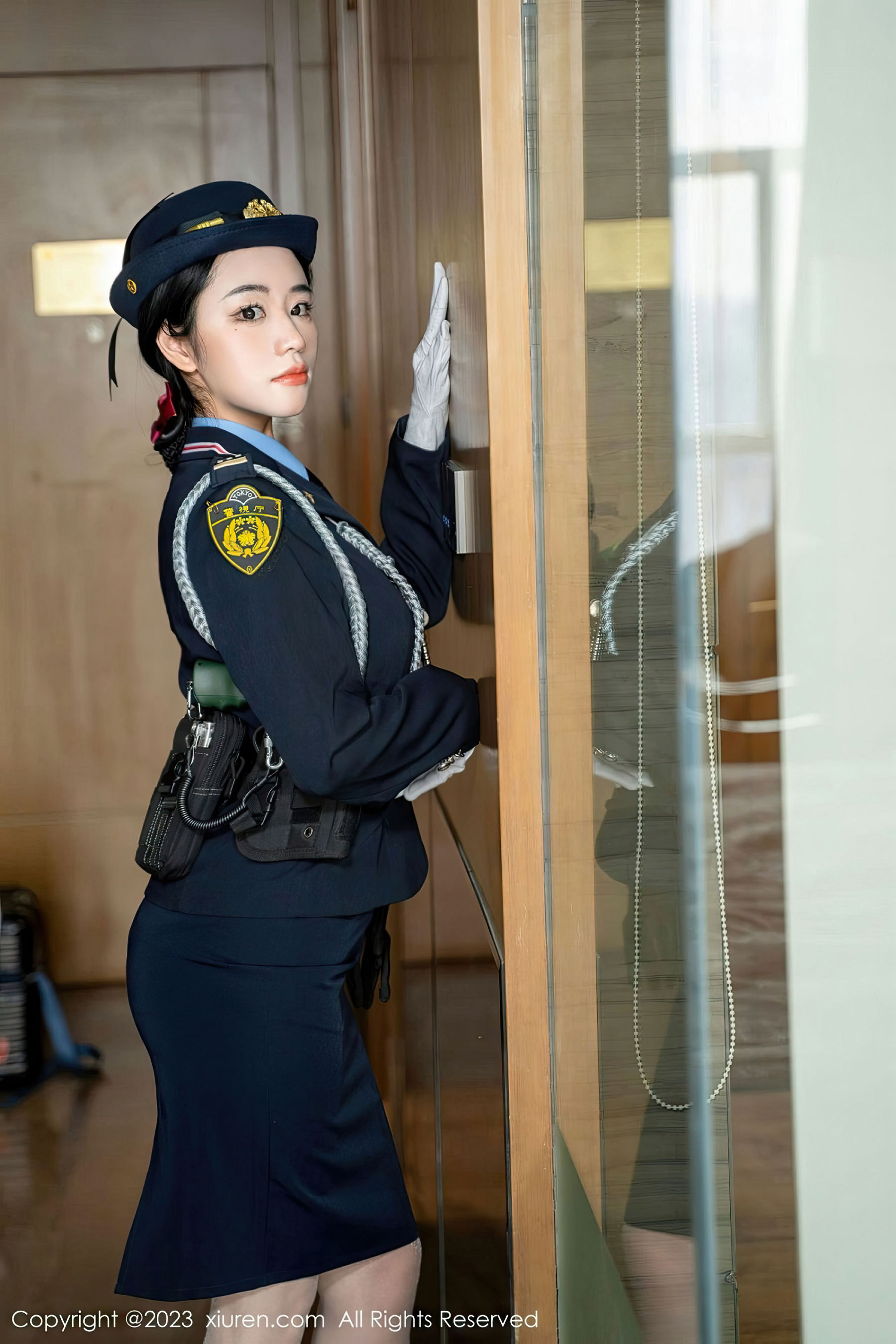 [秀人XiuRen] 2023.03.30 No.6497 汐汐爱吃草莓_第5张