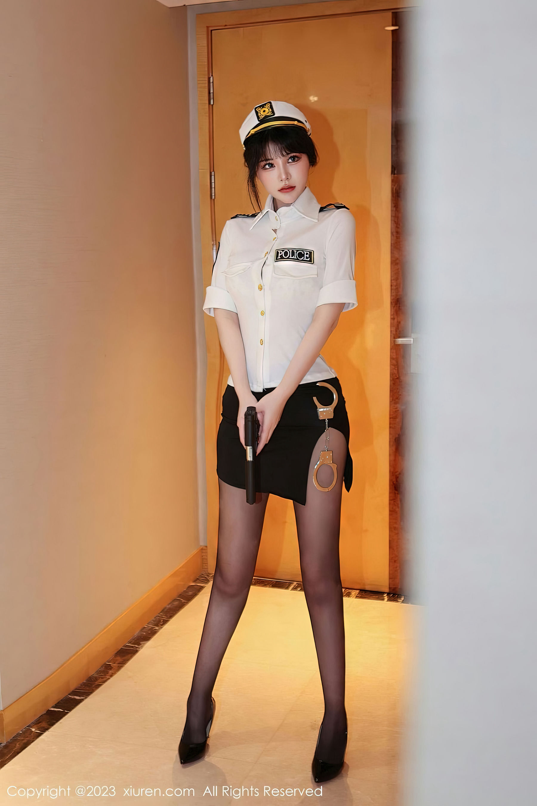 [秀人XiuRen] 2023.02.27 No.6328 桃桃子_第4张