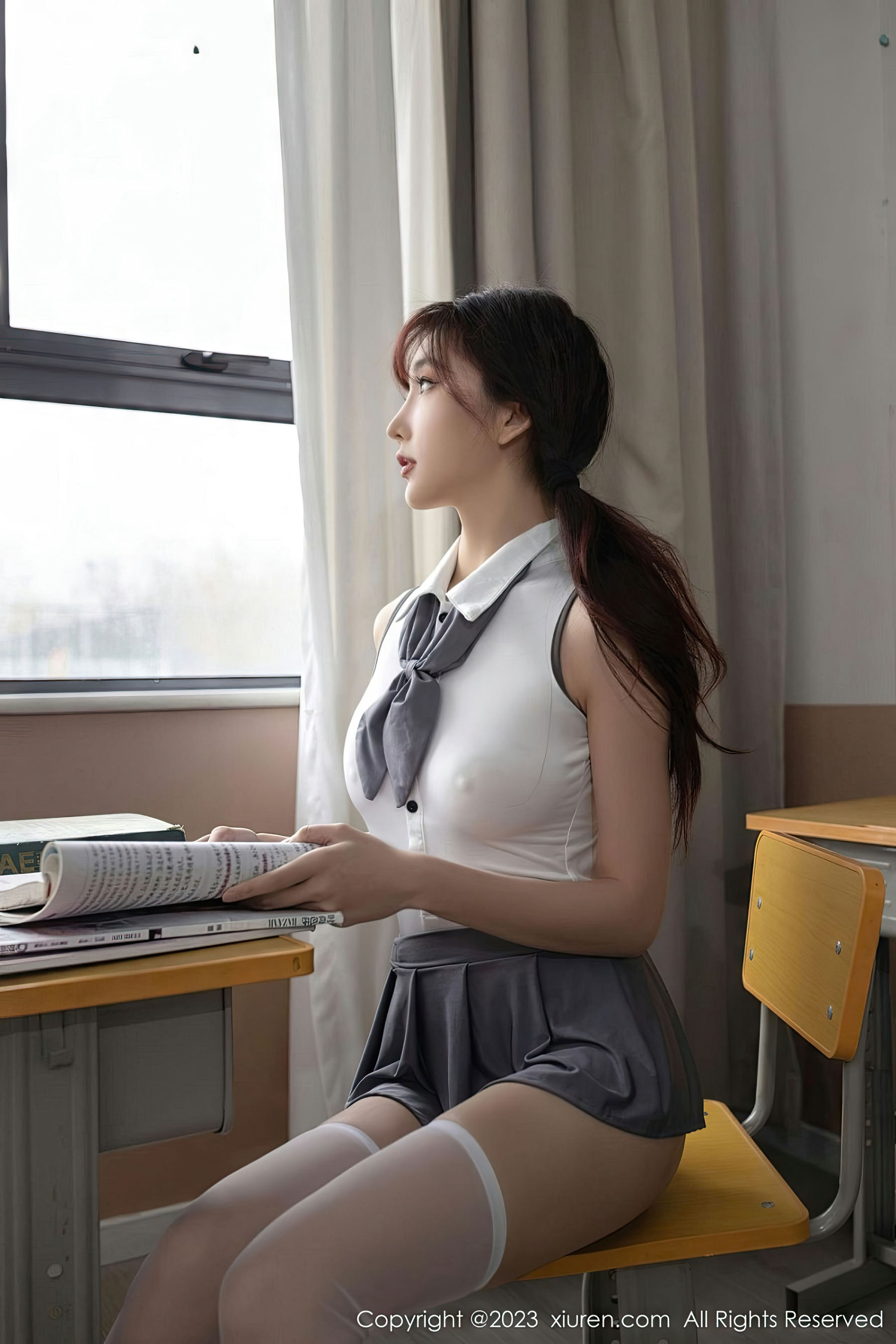 [秀人XiuRen] 2023.03.02 No.6353 陆萱萱_第3张