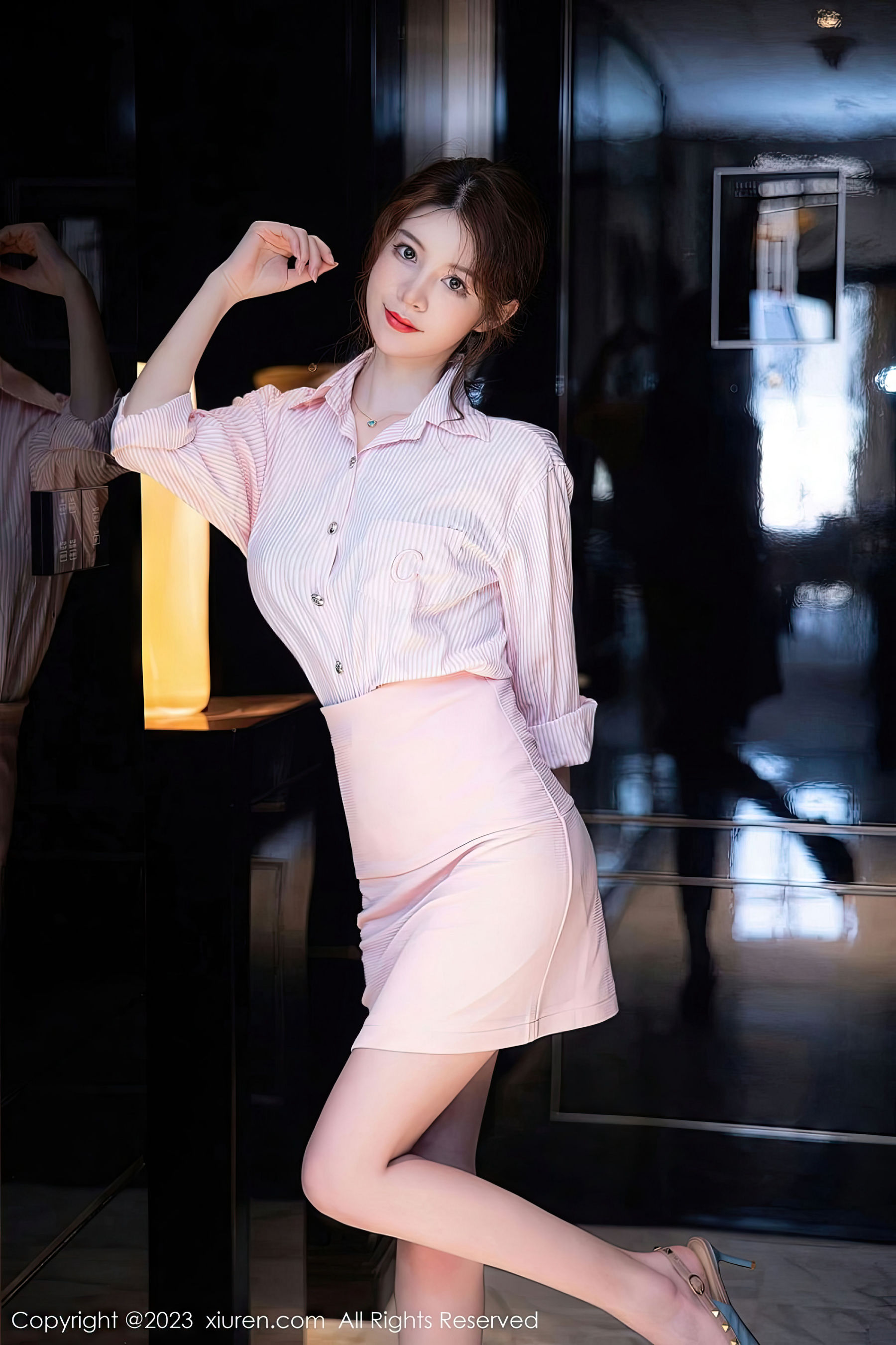 [秀人XiuRen] 2023.03.22 No.6451 优优_第2张