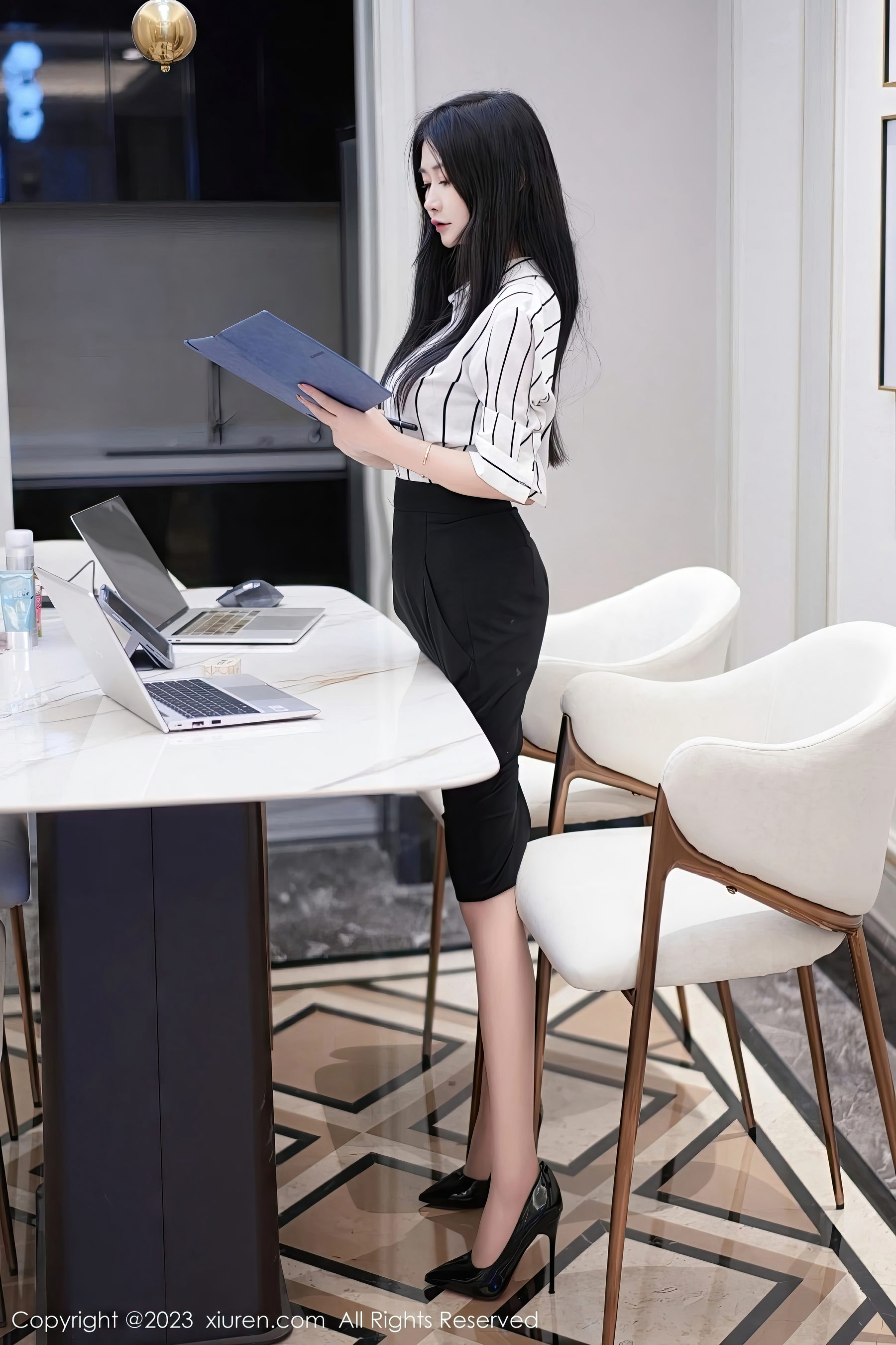 [秀人XiuRen] 2023.06.02 No.6845 阿姣_第2张