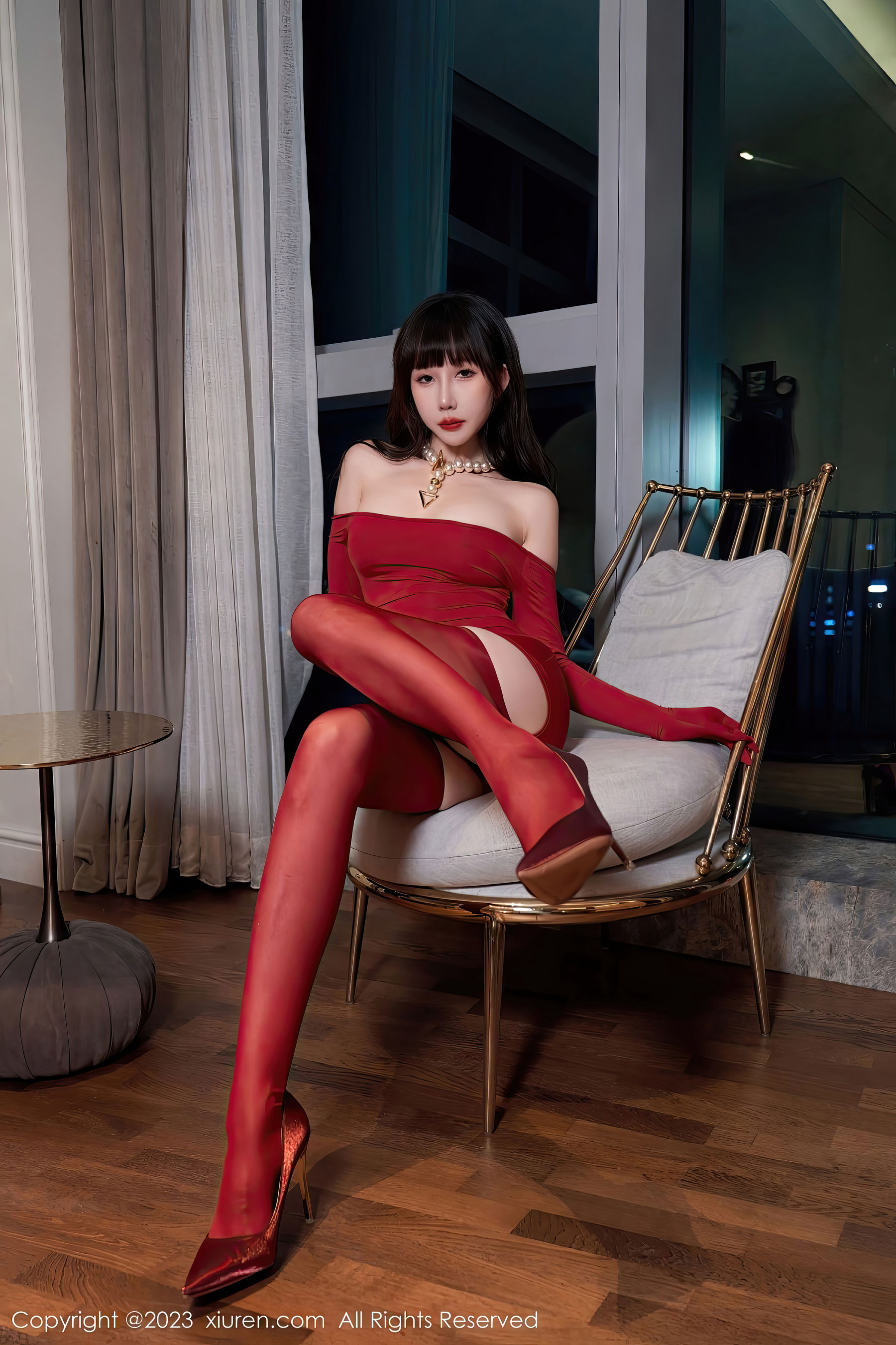 [秀人XiuRen] 2023.07.24 No.7125 波巧酱_第1张