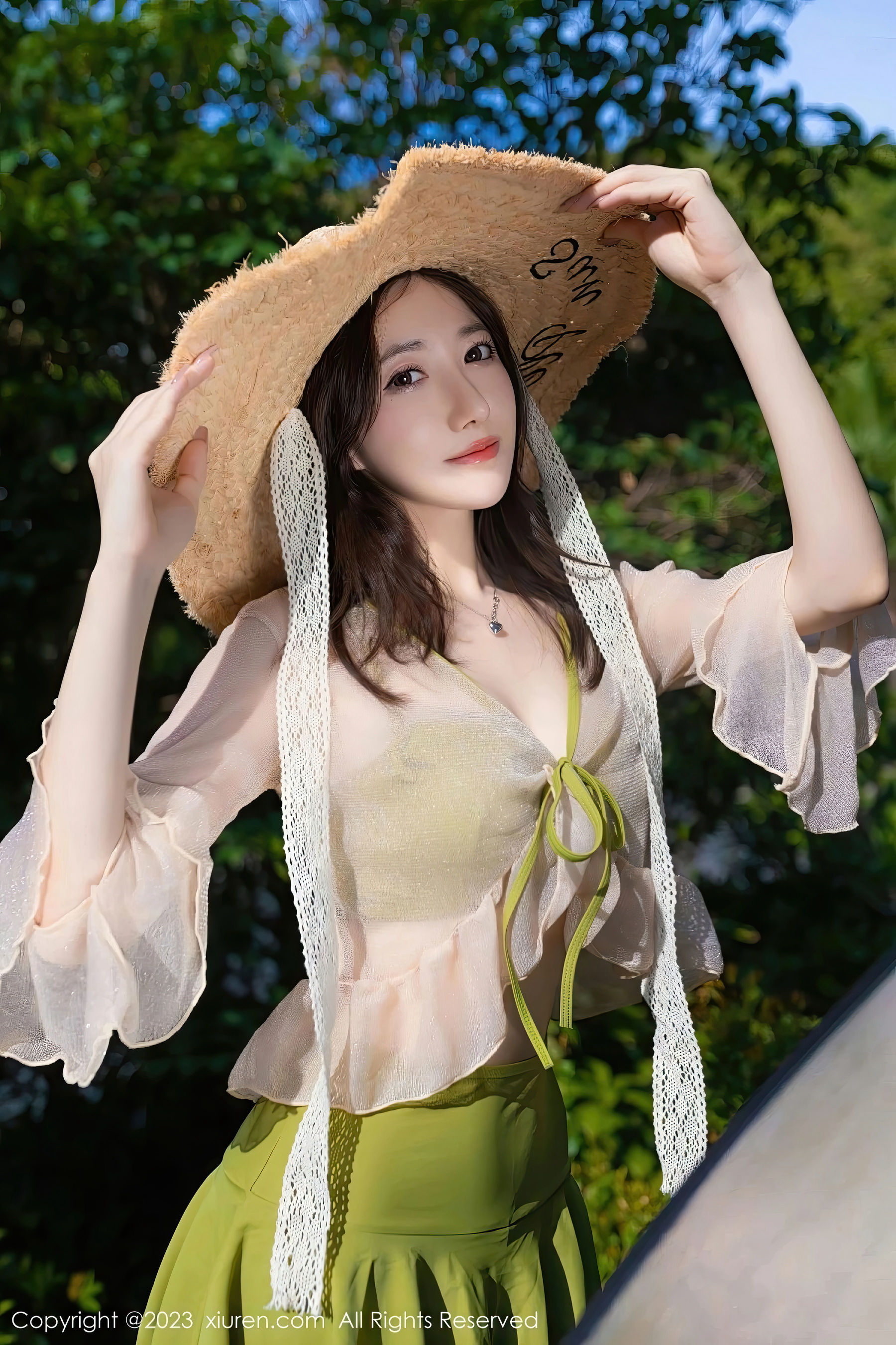 [秀人XiuRen] 2023.08.04 No.7189 鱼子酱_第1张