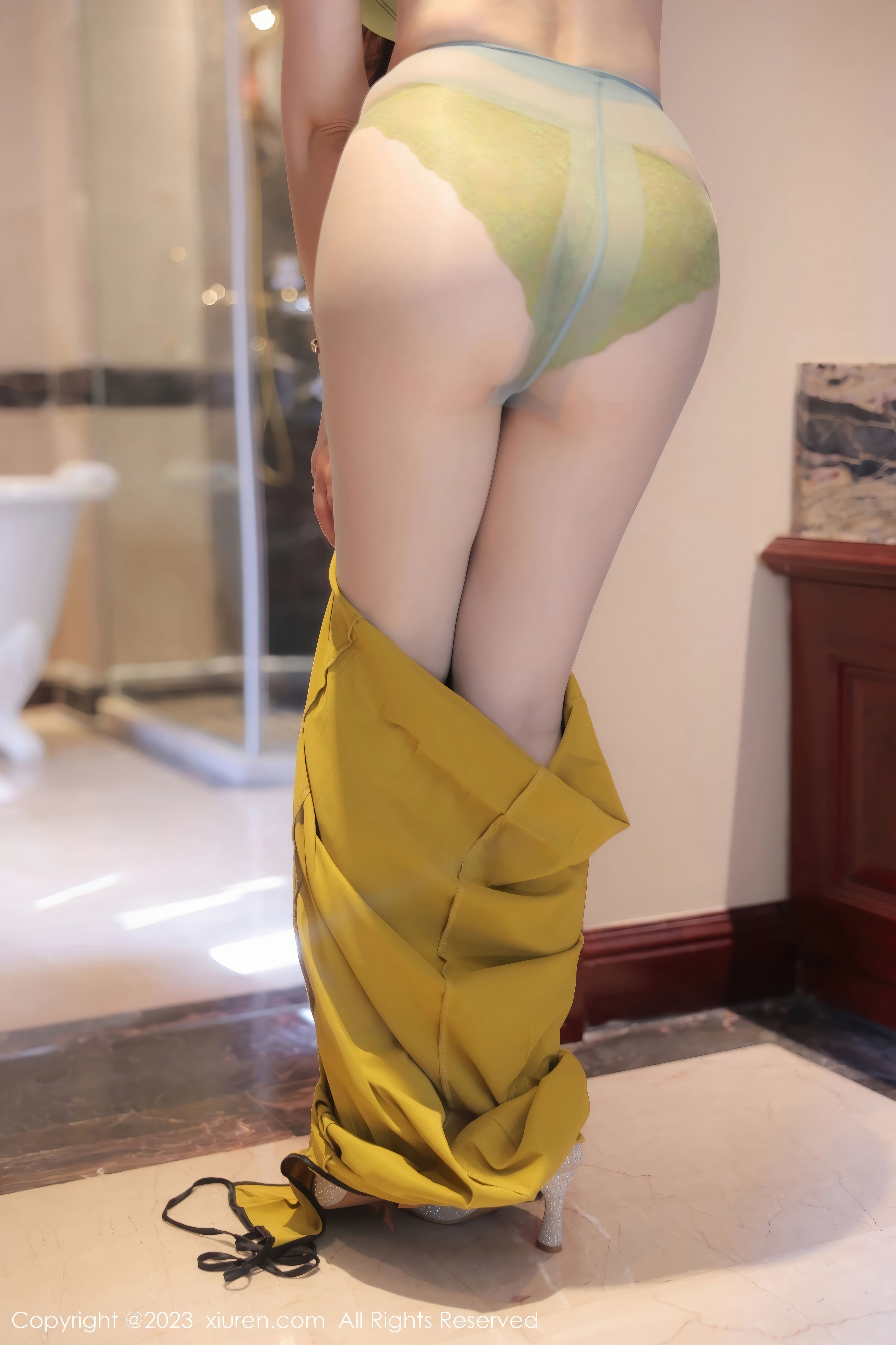 [秀人XiuRen] 2023.08.29 No.7302 诗诗_第1张