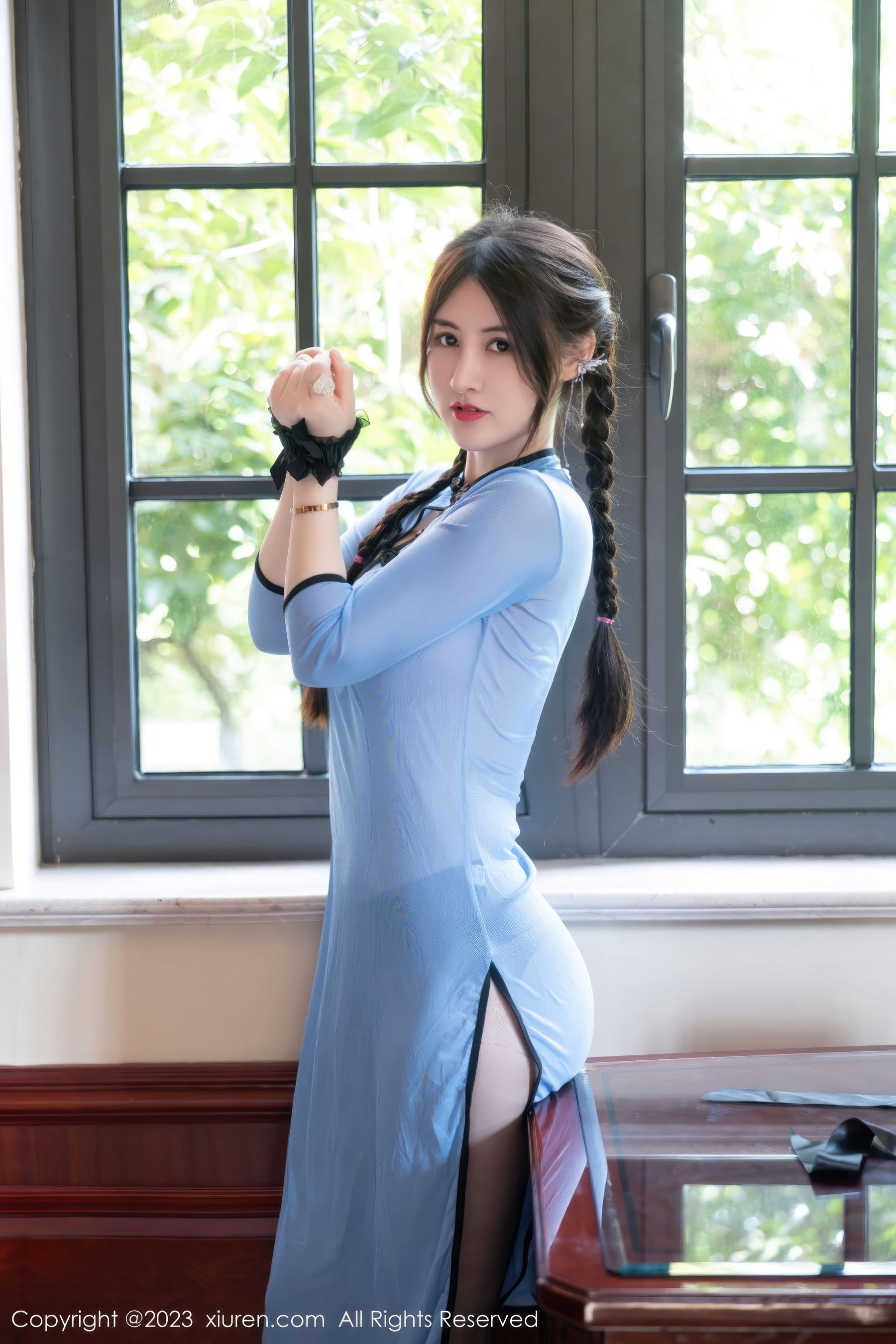 [秀人XiuRen] 2023.09.08 No.7357 诗诗_第3张